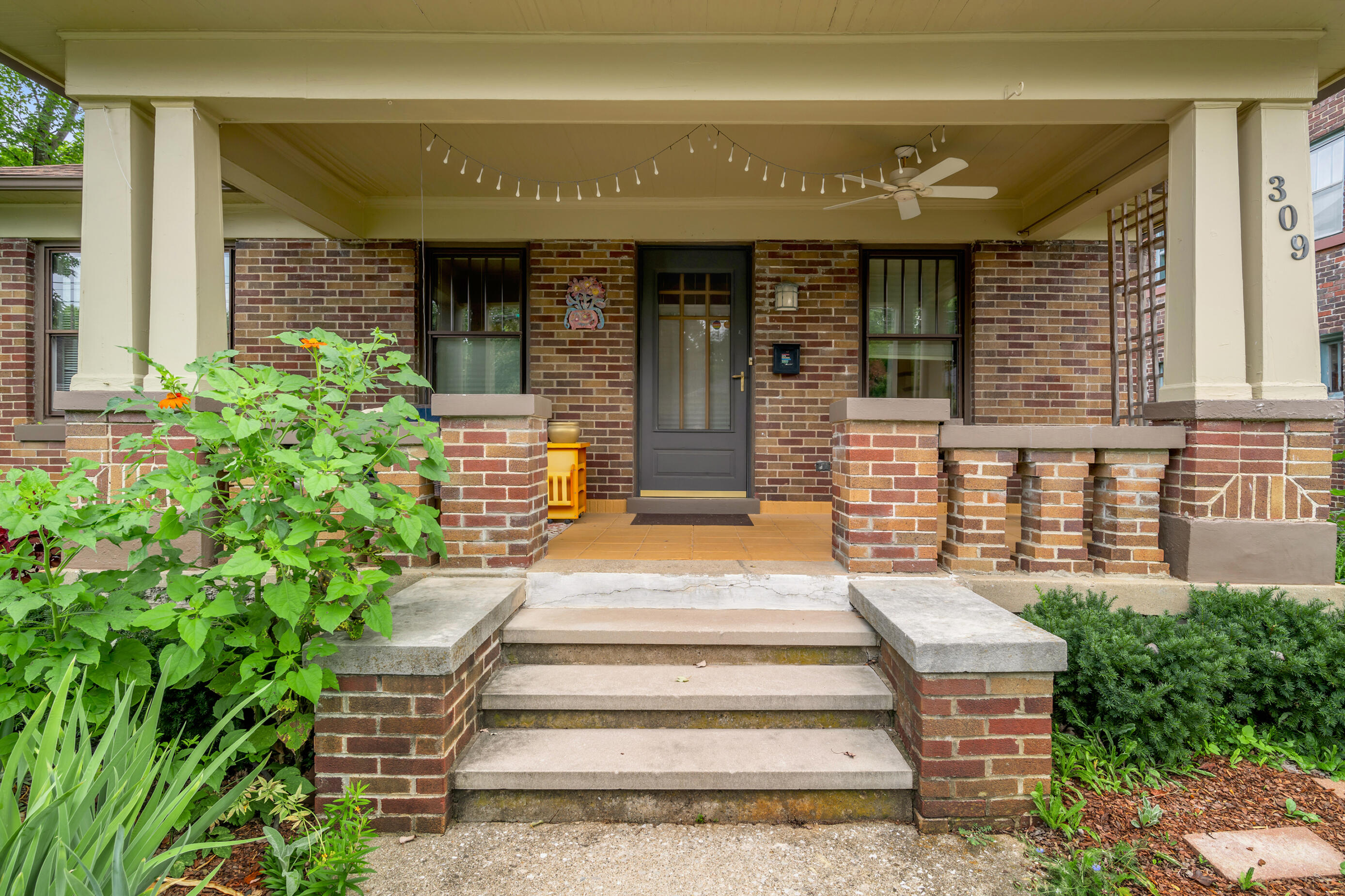 309 Given Avenue Property Photo 3