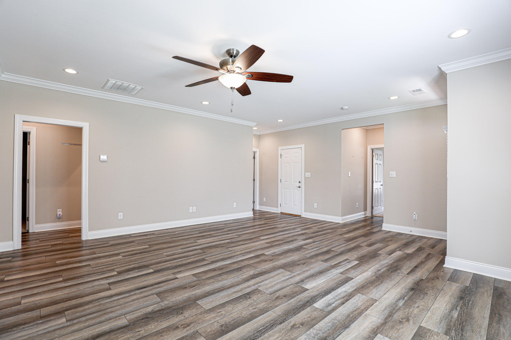 428 Villa Ridge Drive Property Photo 7