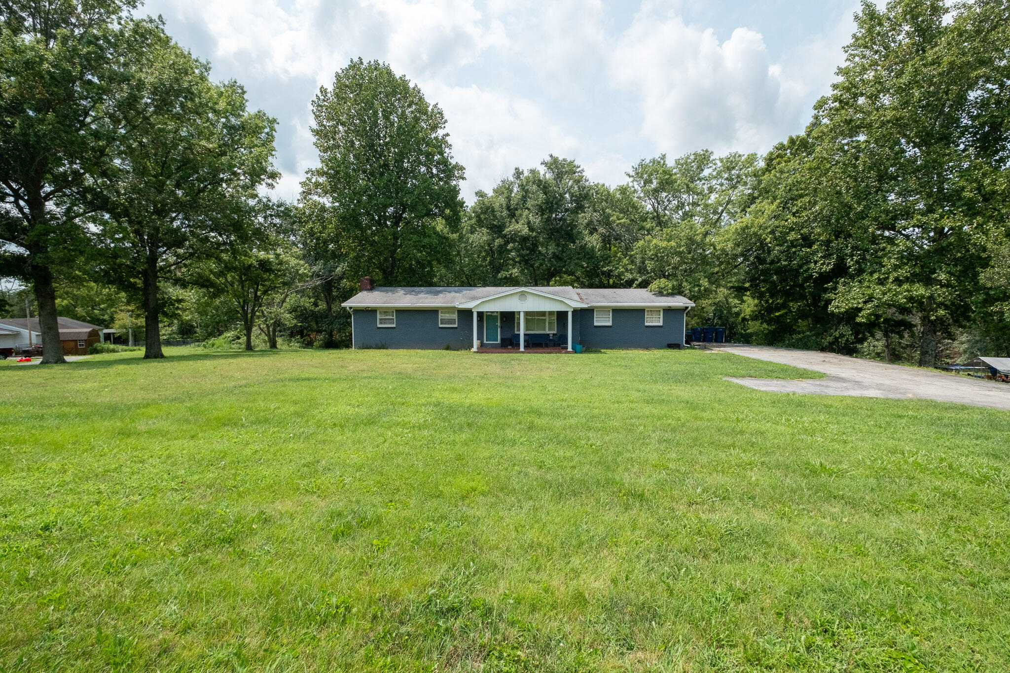 2778 Cedar Grove Road Property Photo 1