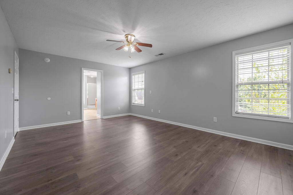 3041 Drexel Pass Property Photo 40