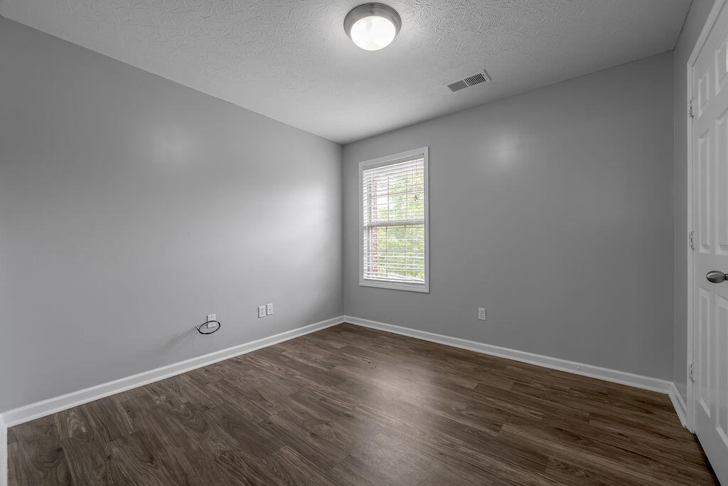 3041 Drexel Pass Property Photo 45