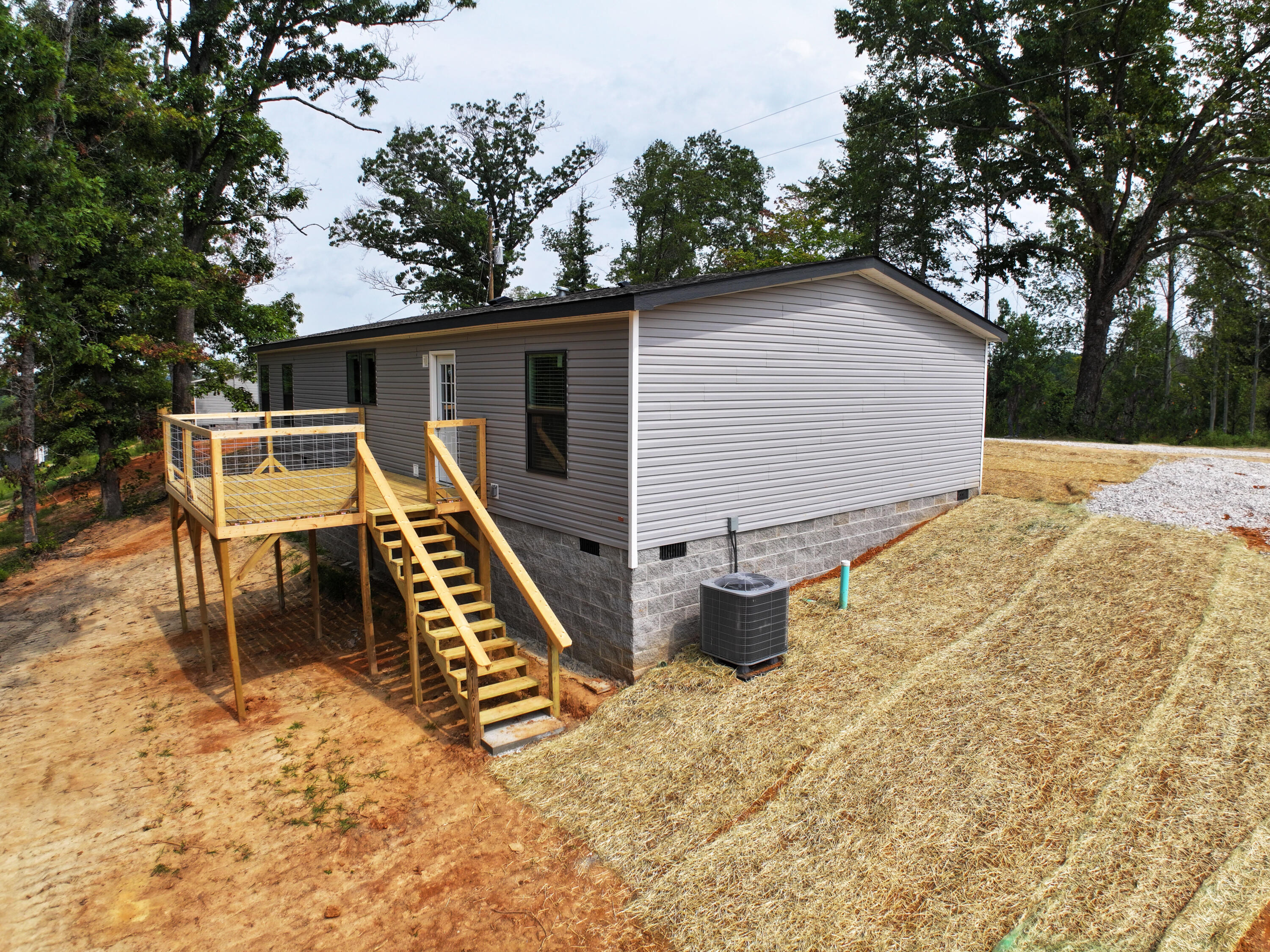 161 Kenway Drive Property Photo 2