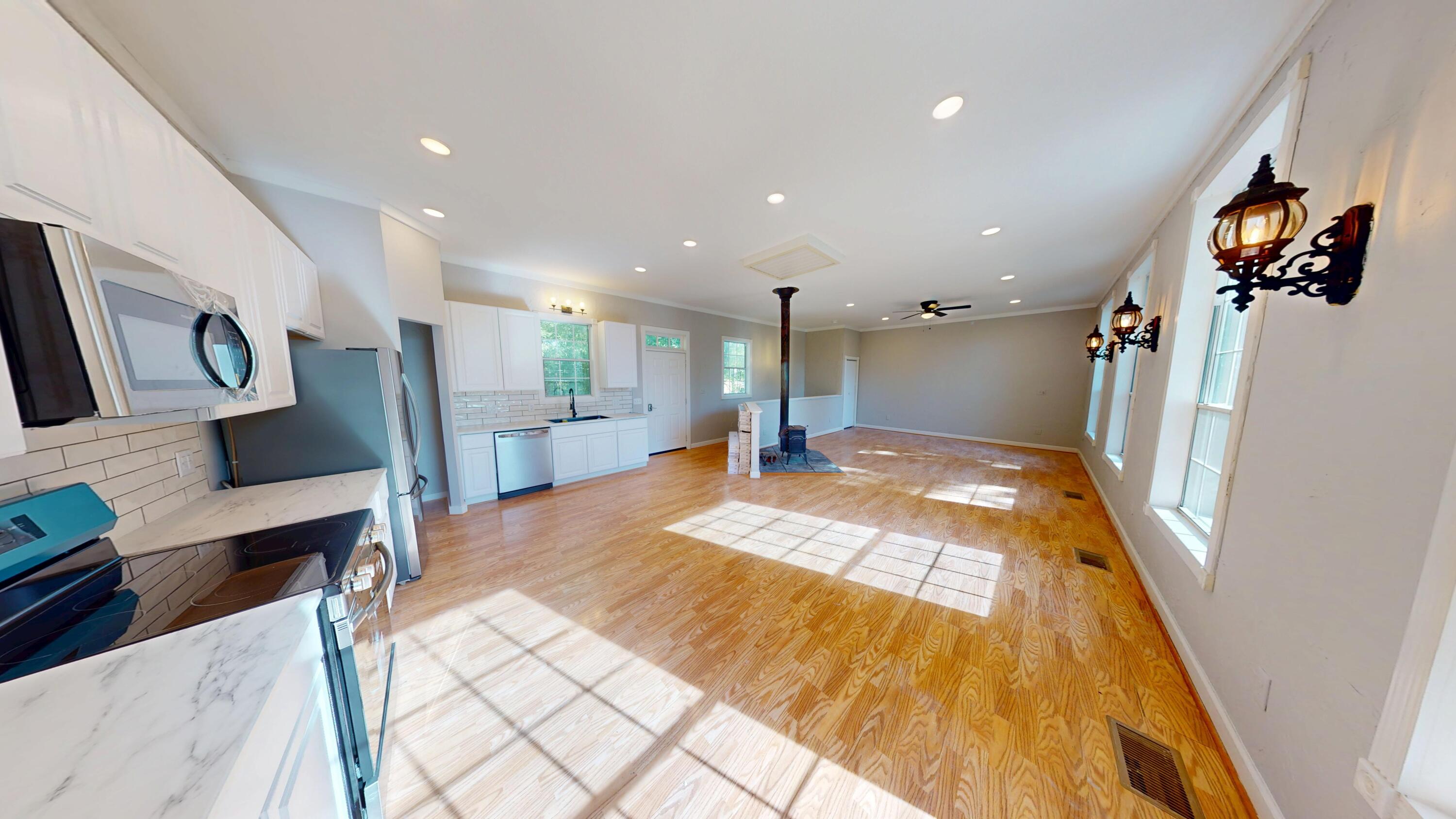 39 Whispering Winds Road Property Photo 4