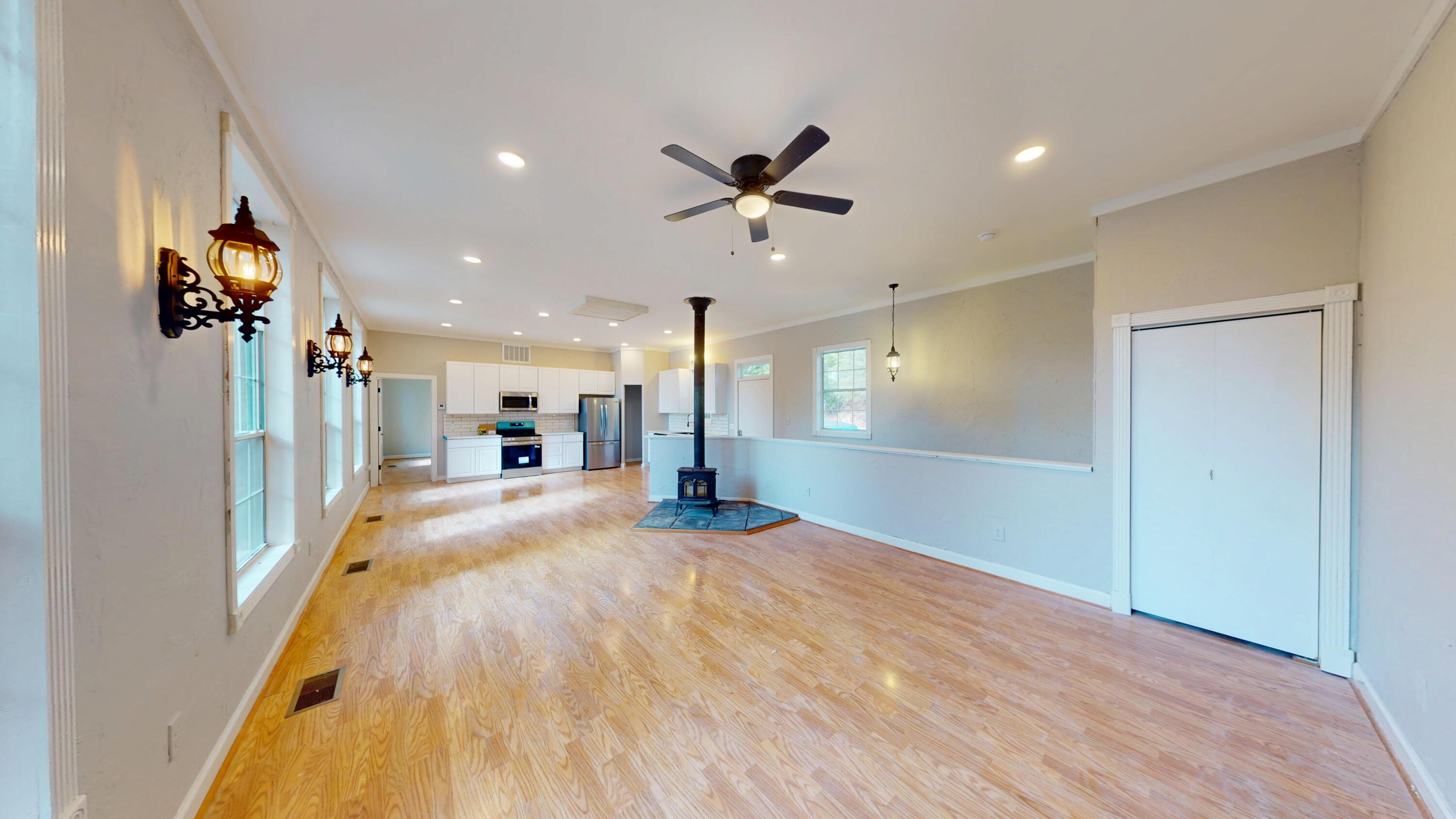 39 Whispering Winds Road Property Photo 8