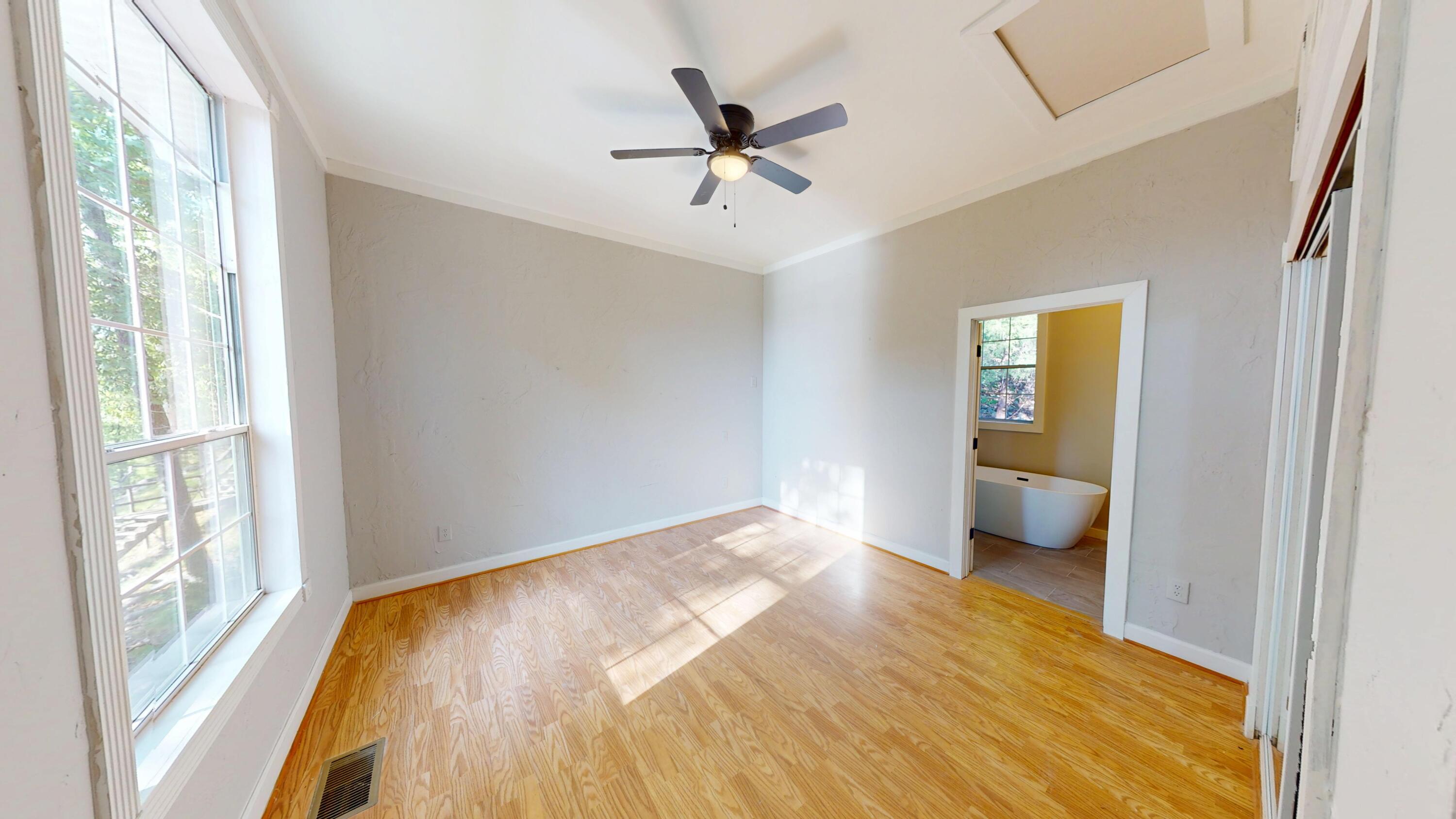 39 Whispering Winds Road Property Photo 12
