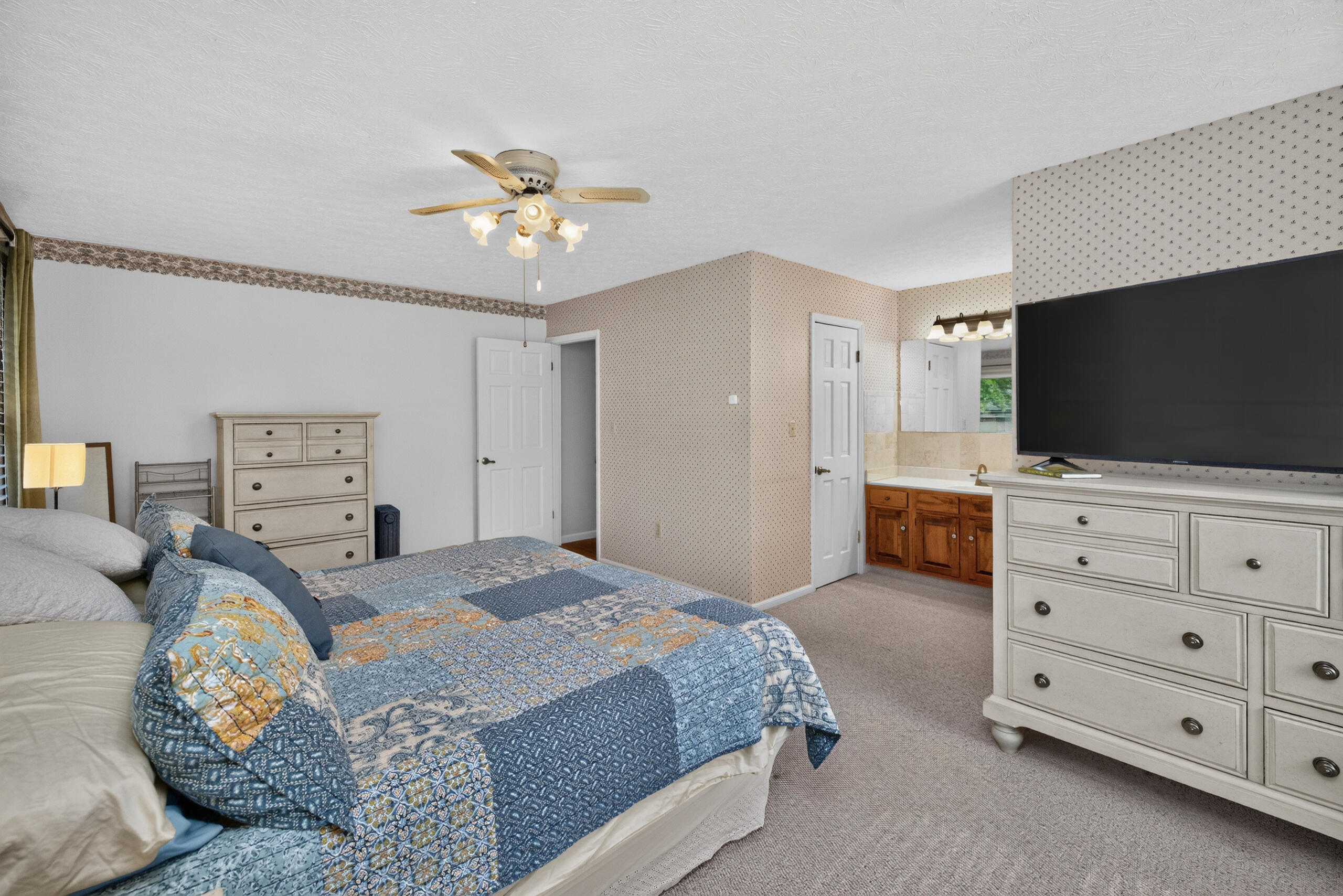 406 Lynnway Drive Property Photo 29