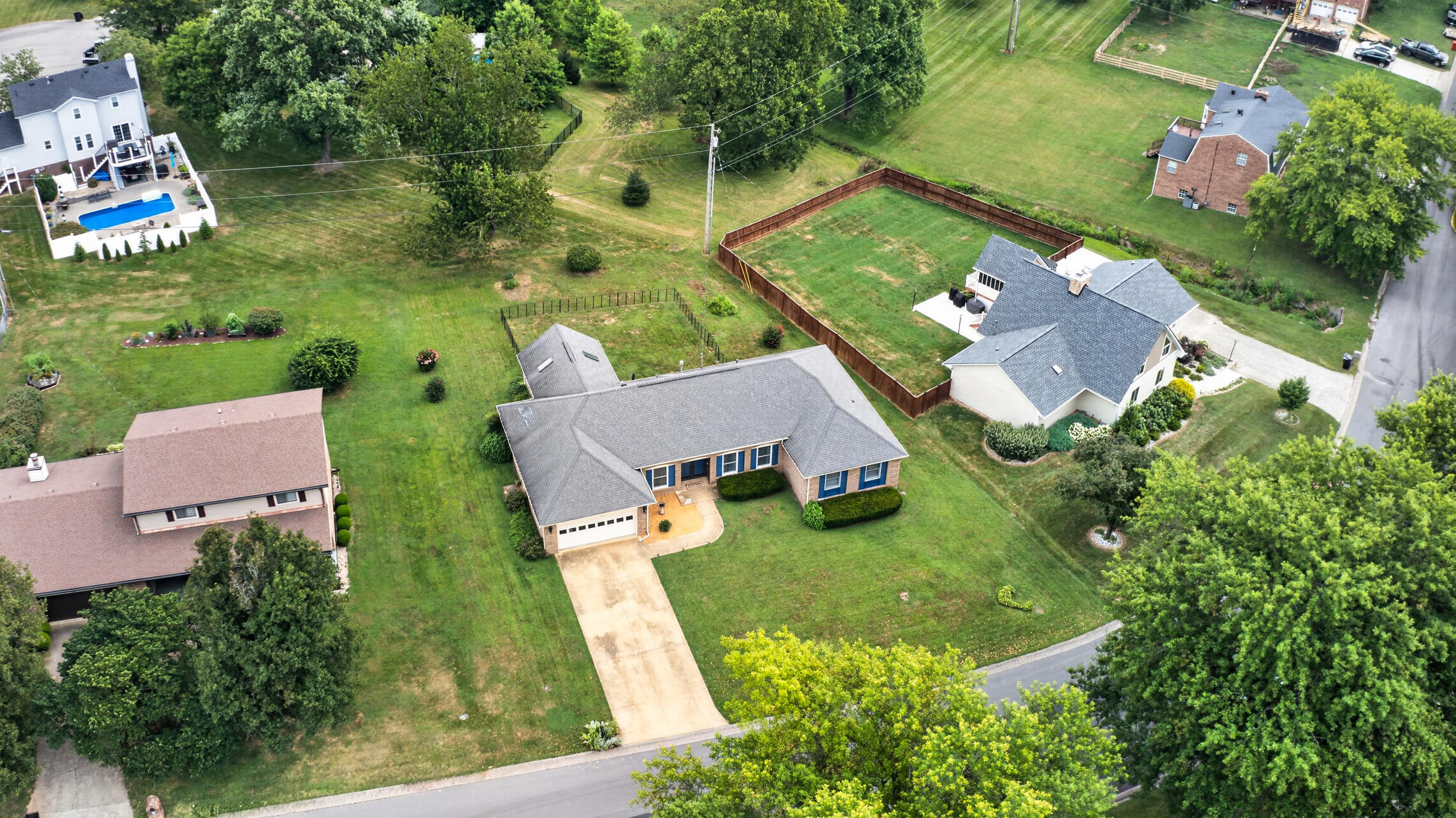 406 Lynnway Drive Property Photo 38