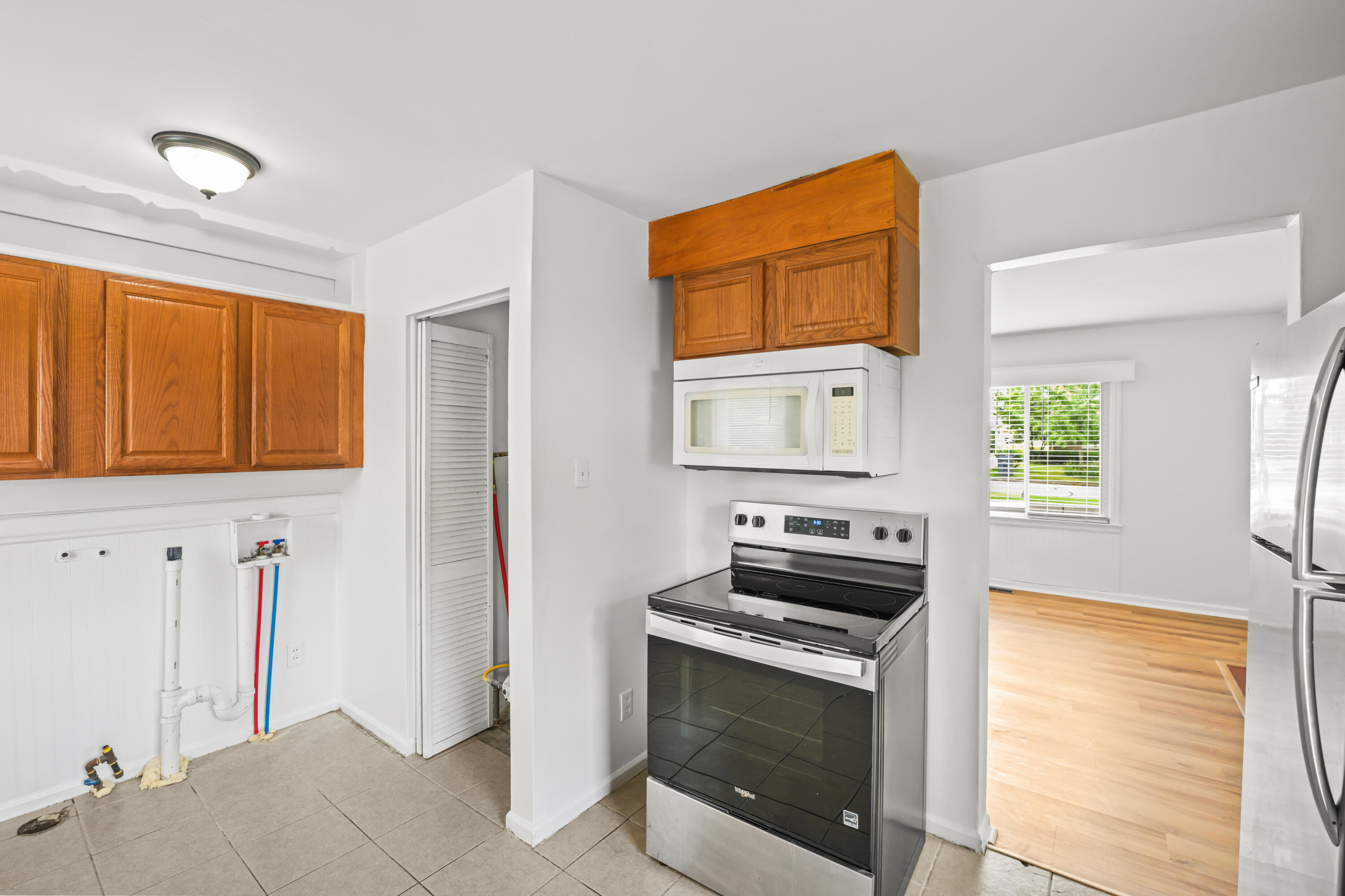 284 Taylor Drive Property Photo 9