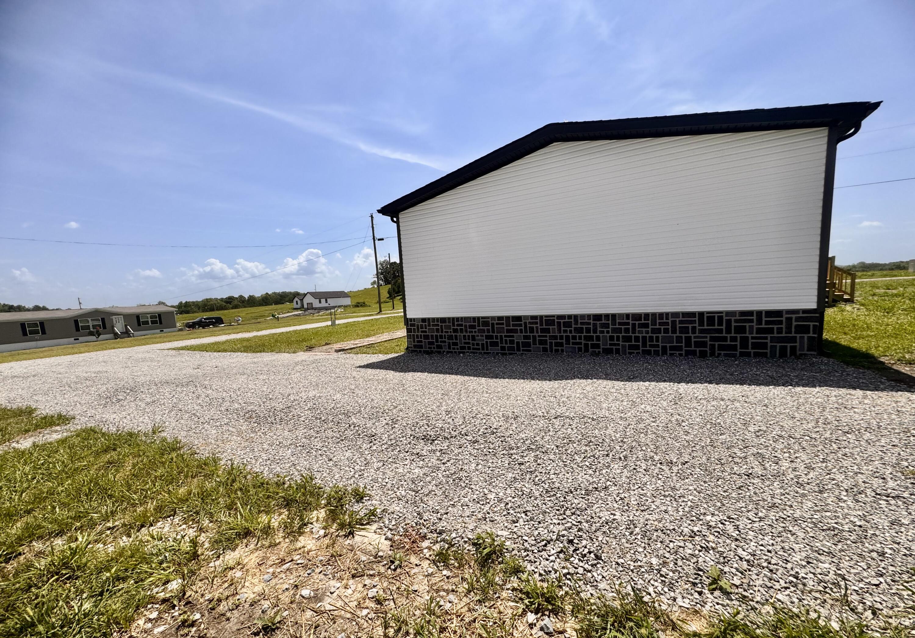 374 Turkey Loop Property Photo 5