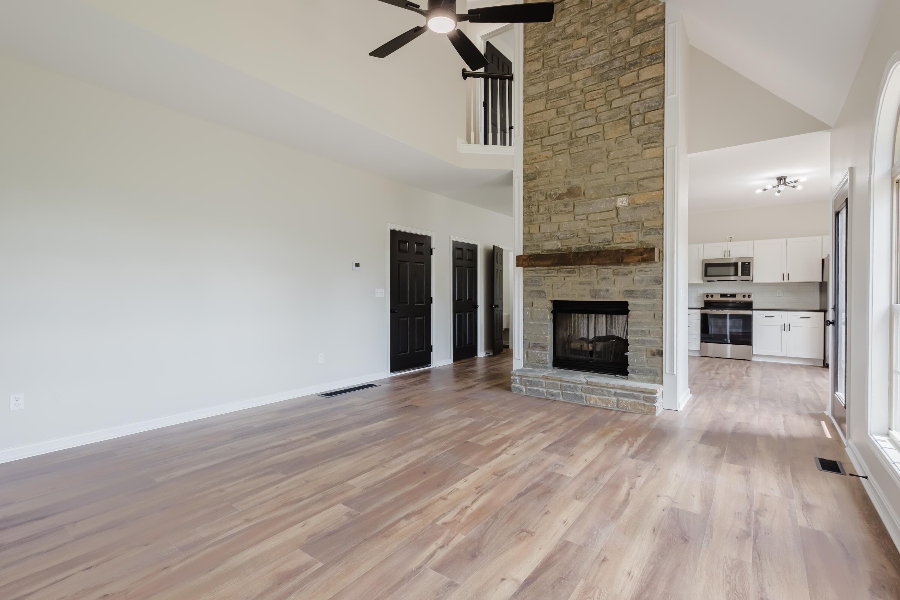 3052 Roundway Down Lane Property Photo 17