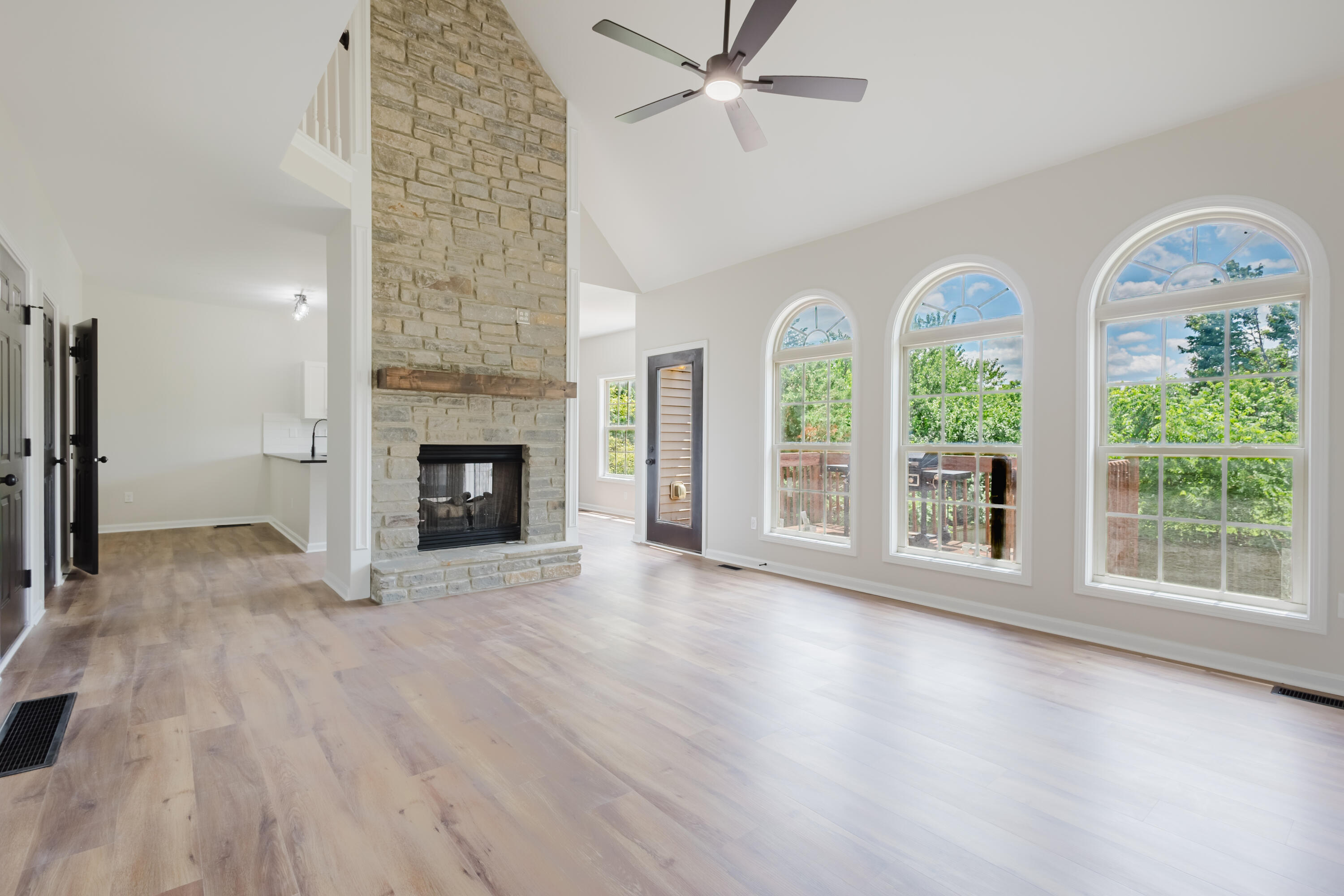 3052 Roundway Down Lane Property Photo 19