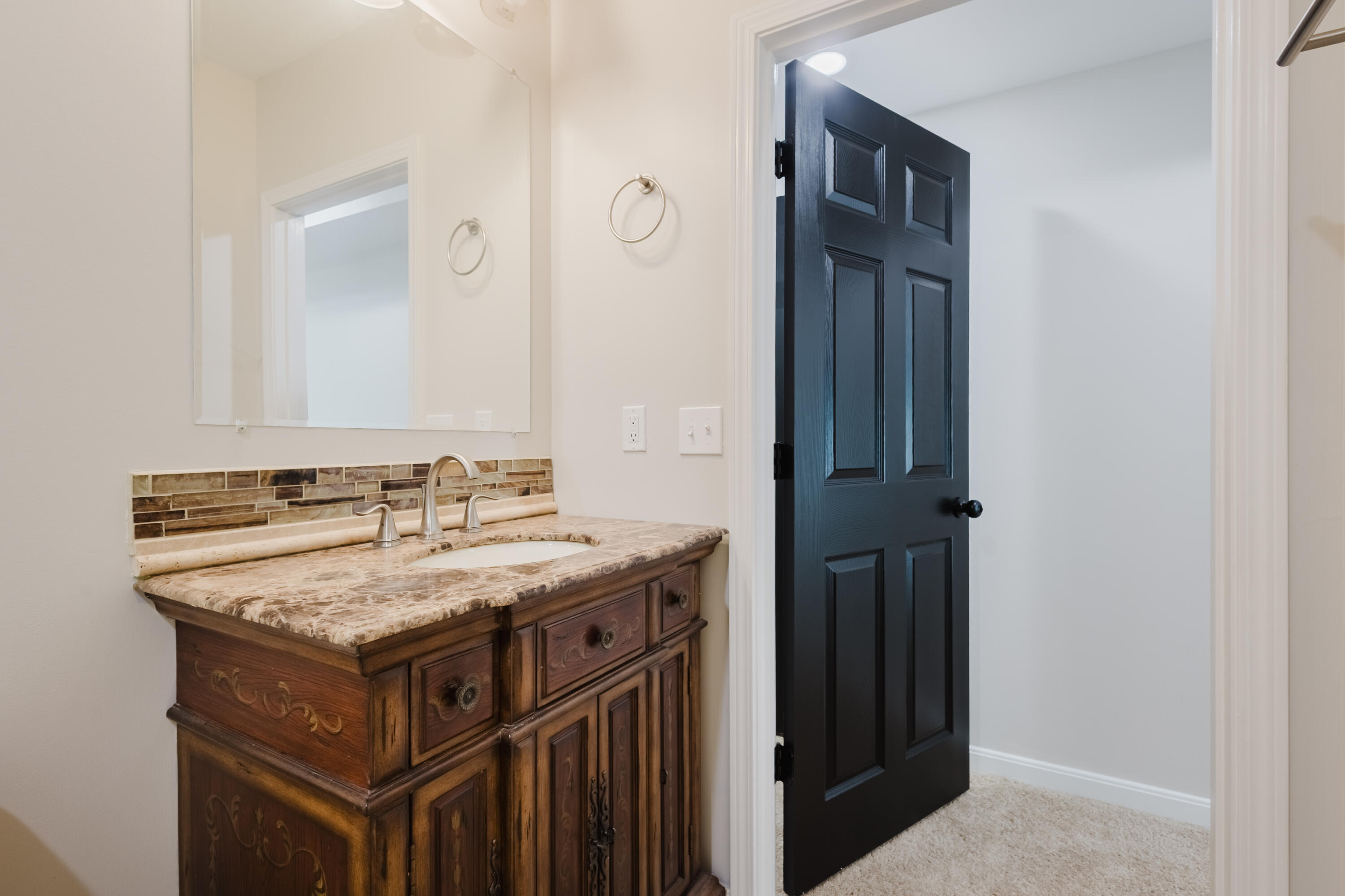 3052 Roundway Down Lane Property Photo 38