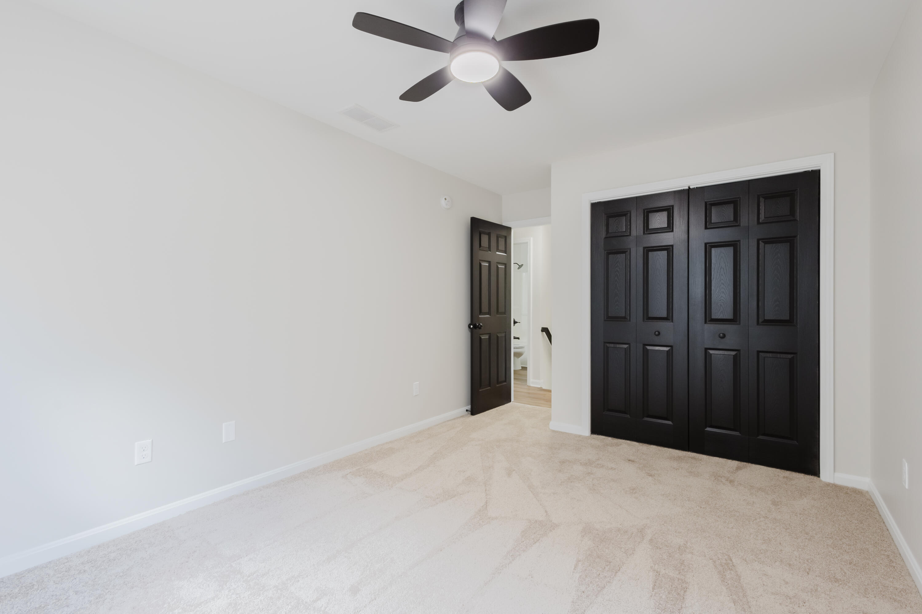 3052 Roundway Down Lane Property Photo 53