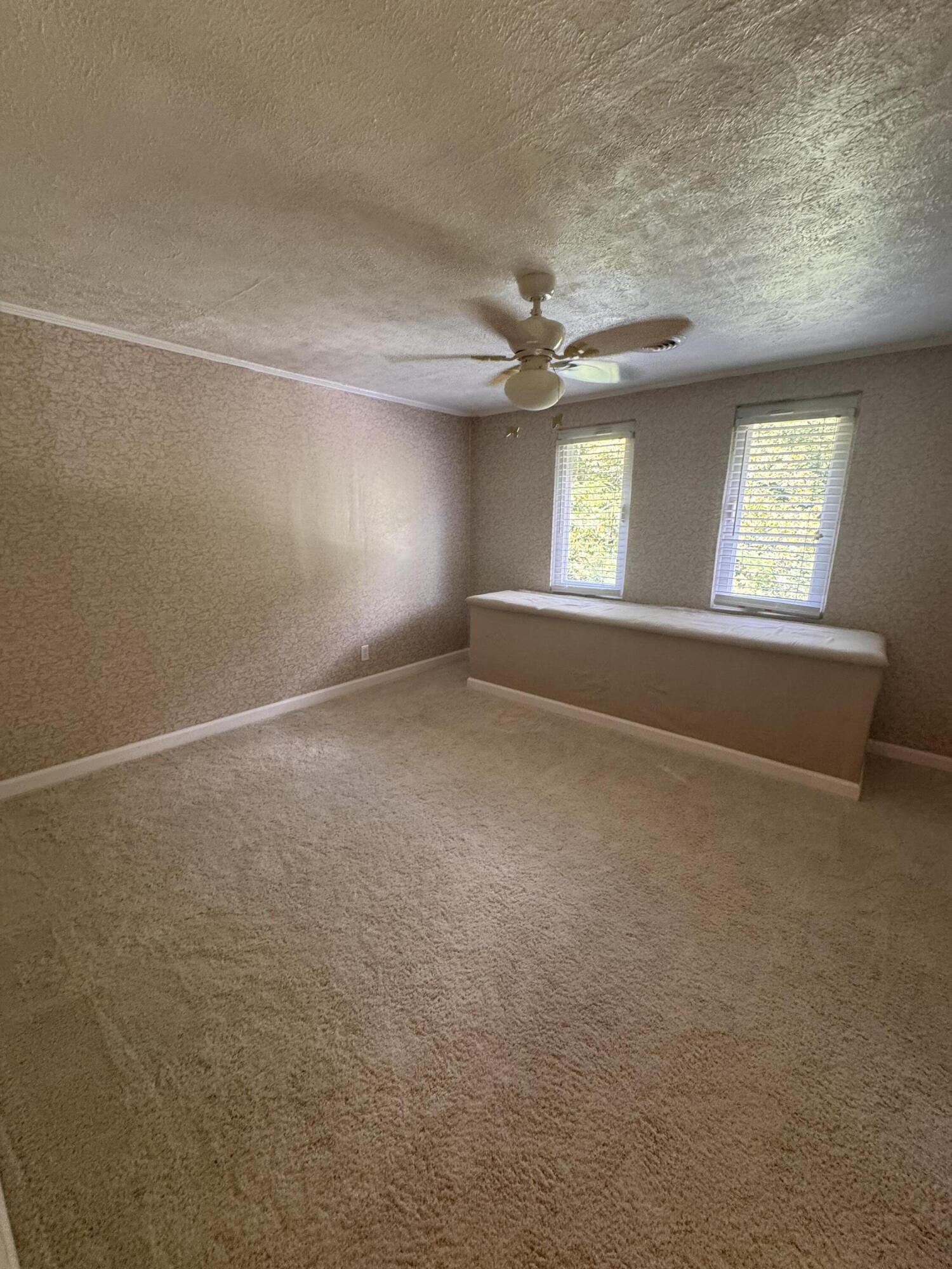 497 Bee Hive Rd Road Property Photo 7