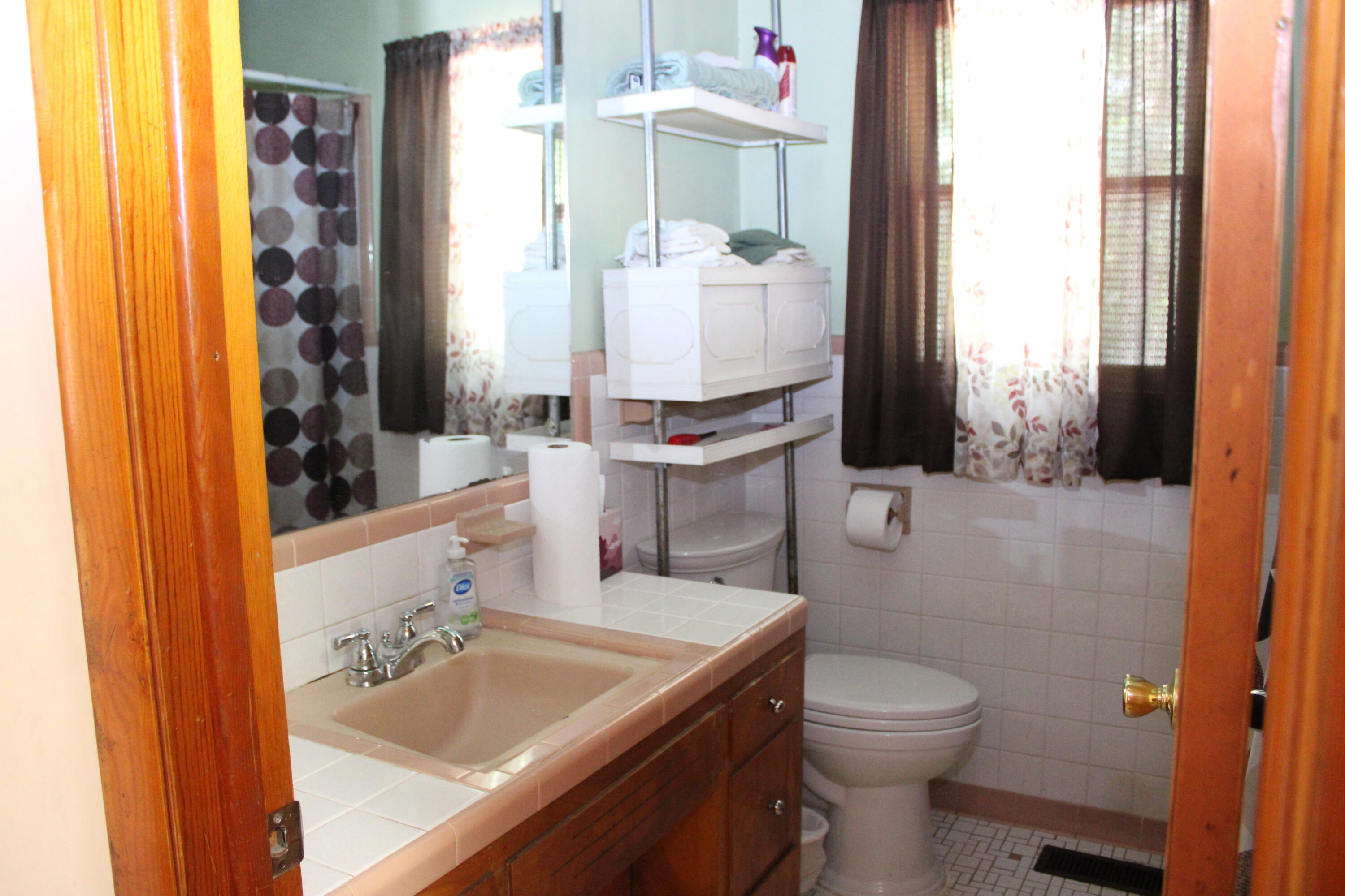 11263 State Route 93 S Property Photo 7