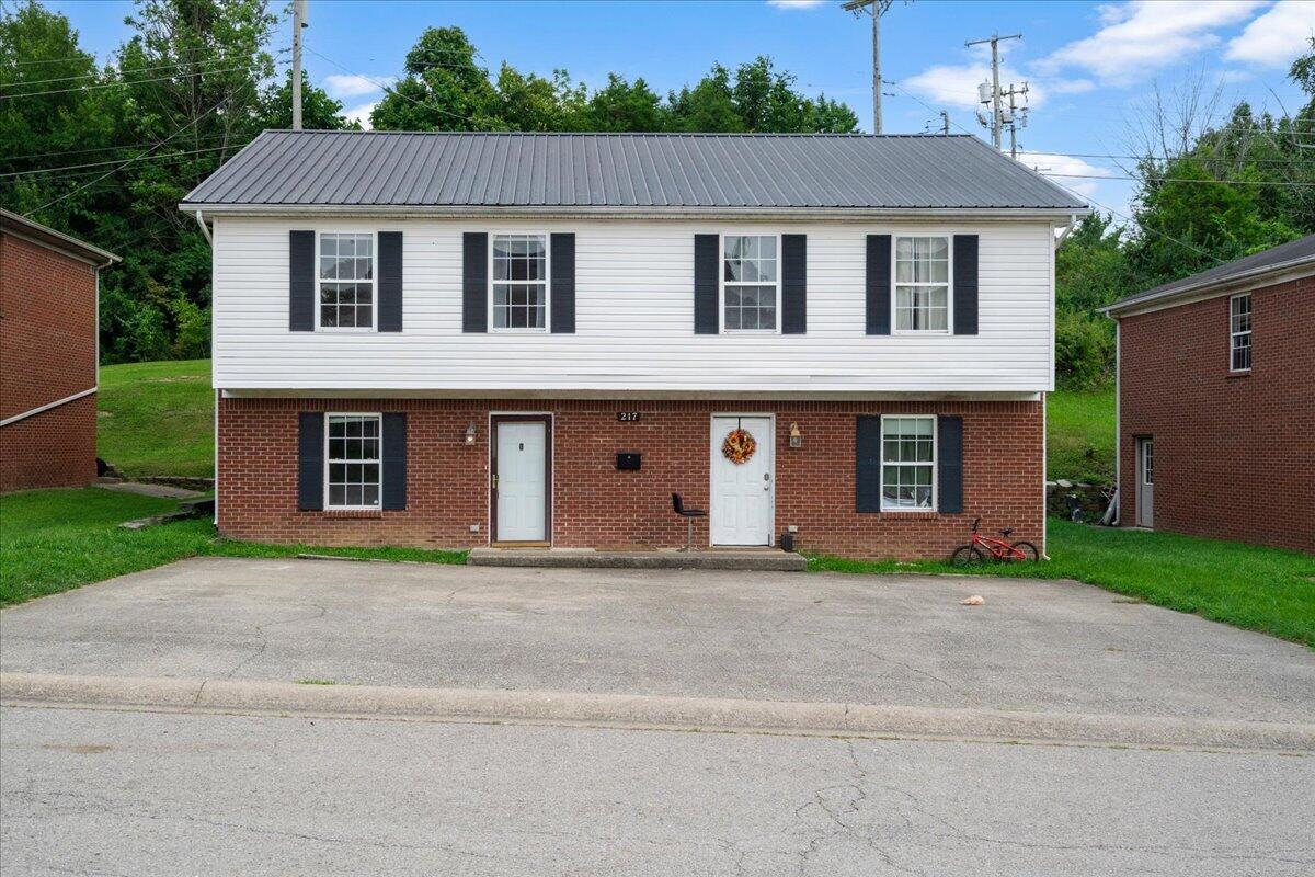 217 Mcdaniel Drive 1-2 Property Photo 1