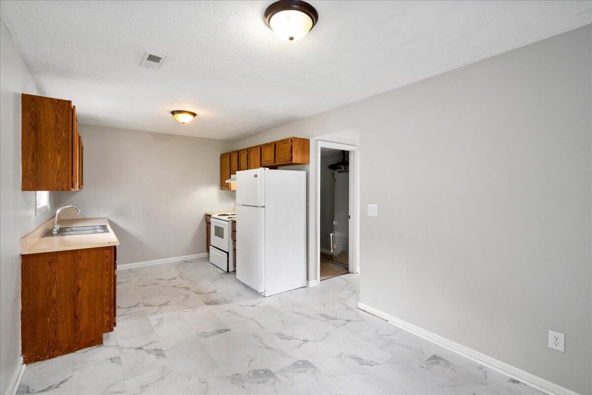 217 Mcdaniel Drive 1-2 Property Photo 13