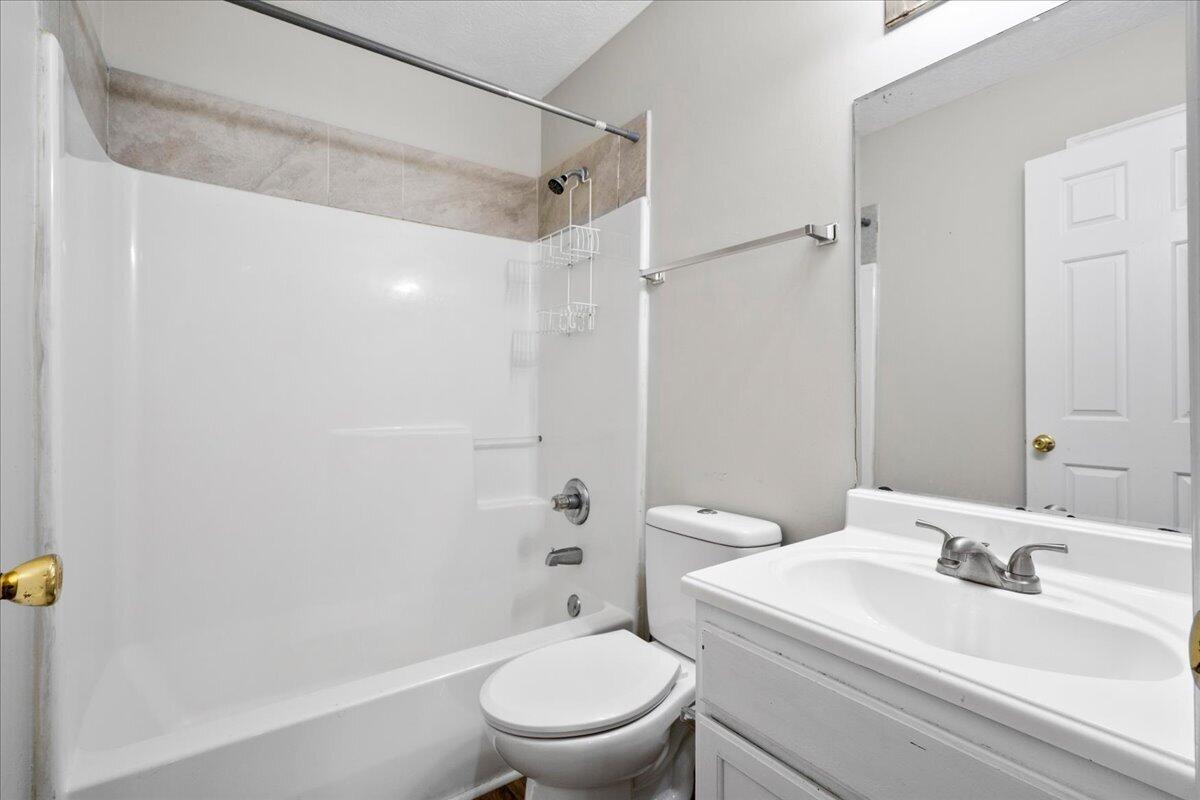 217 Mcdaniel Drive 1-2 Property Photo 17