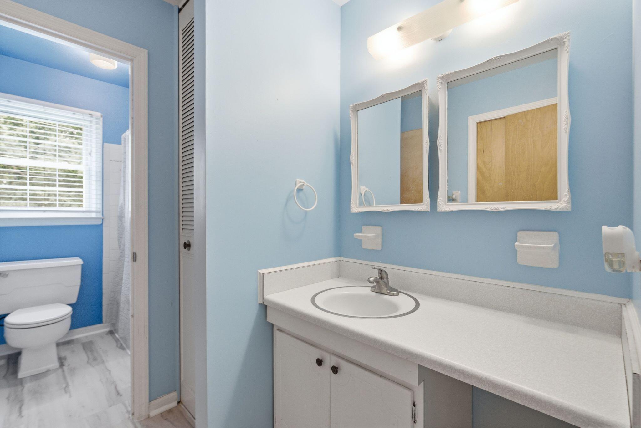 481 Severn Way Property Photo 14