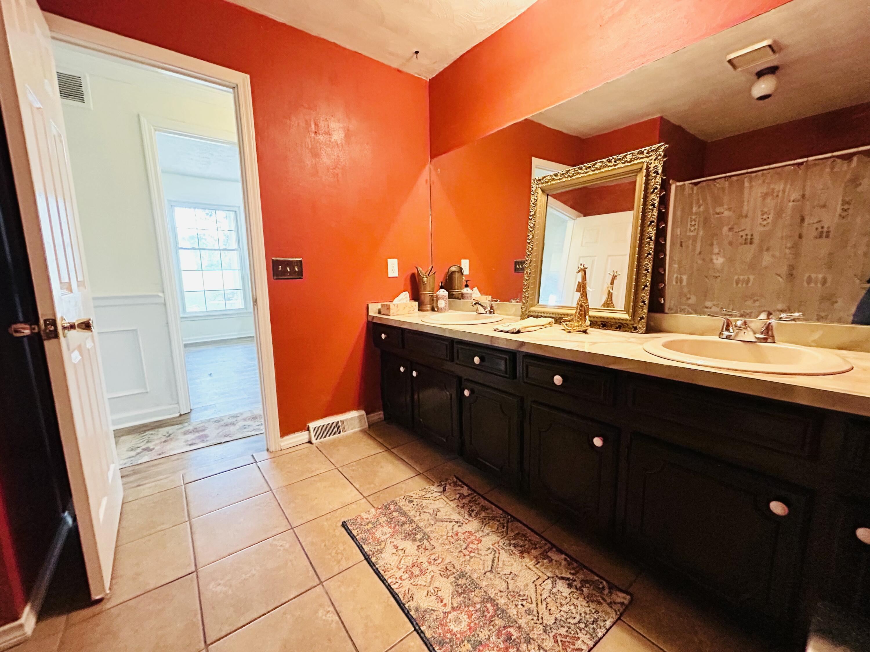 149 Mercer Avenue Property Photo 14