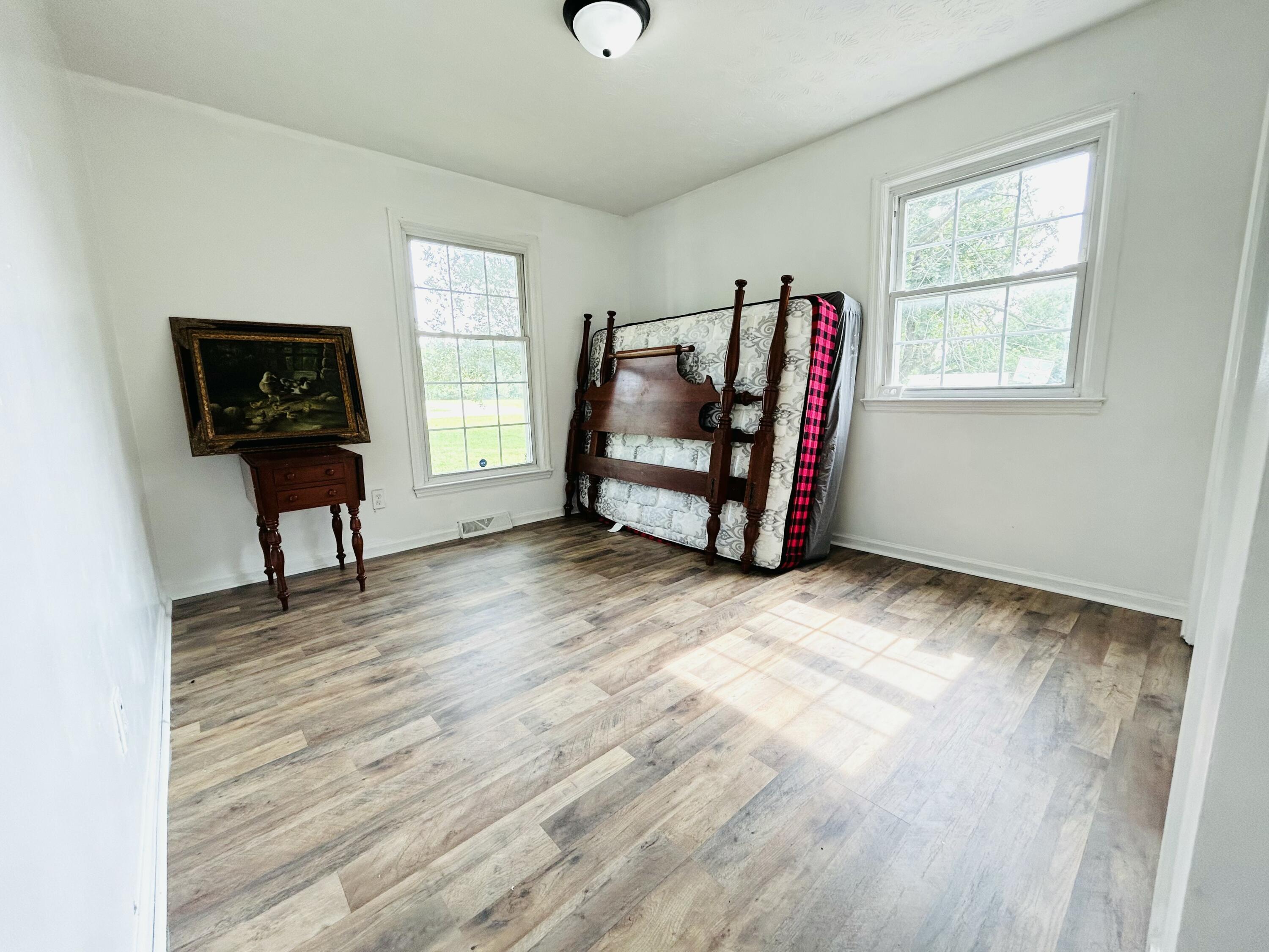 149 Mercer Avenue Property Photo 15