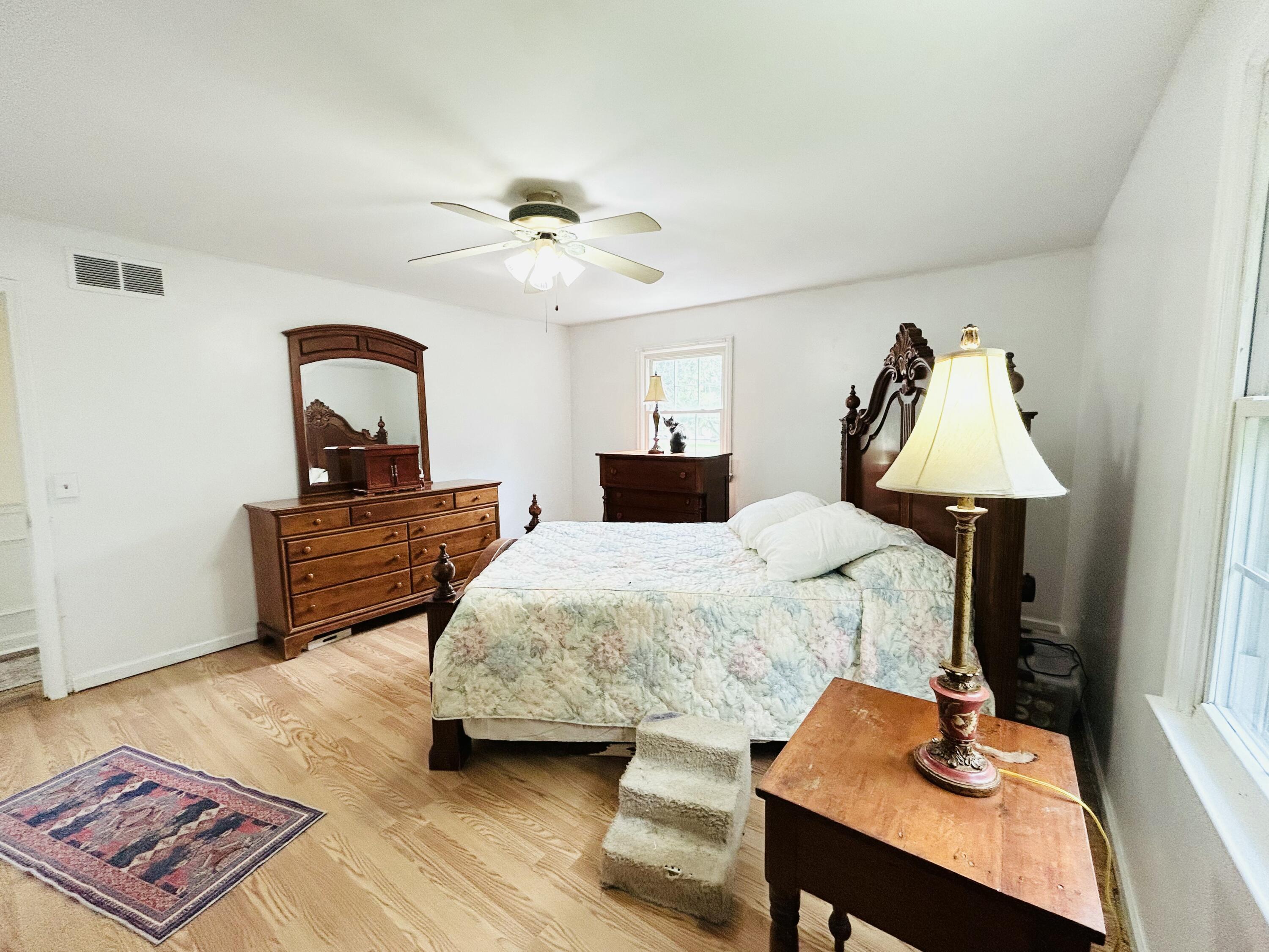 149 Mercer Avenue Property Photo 19