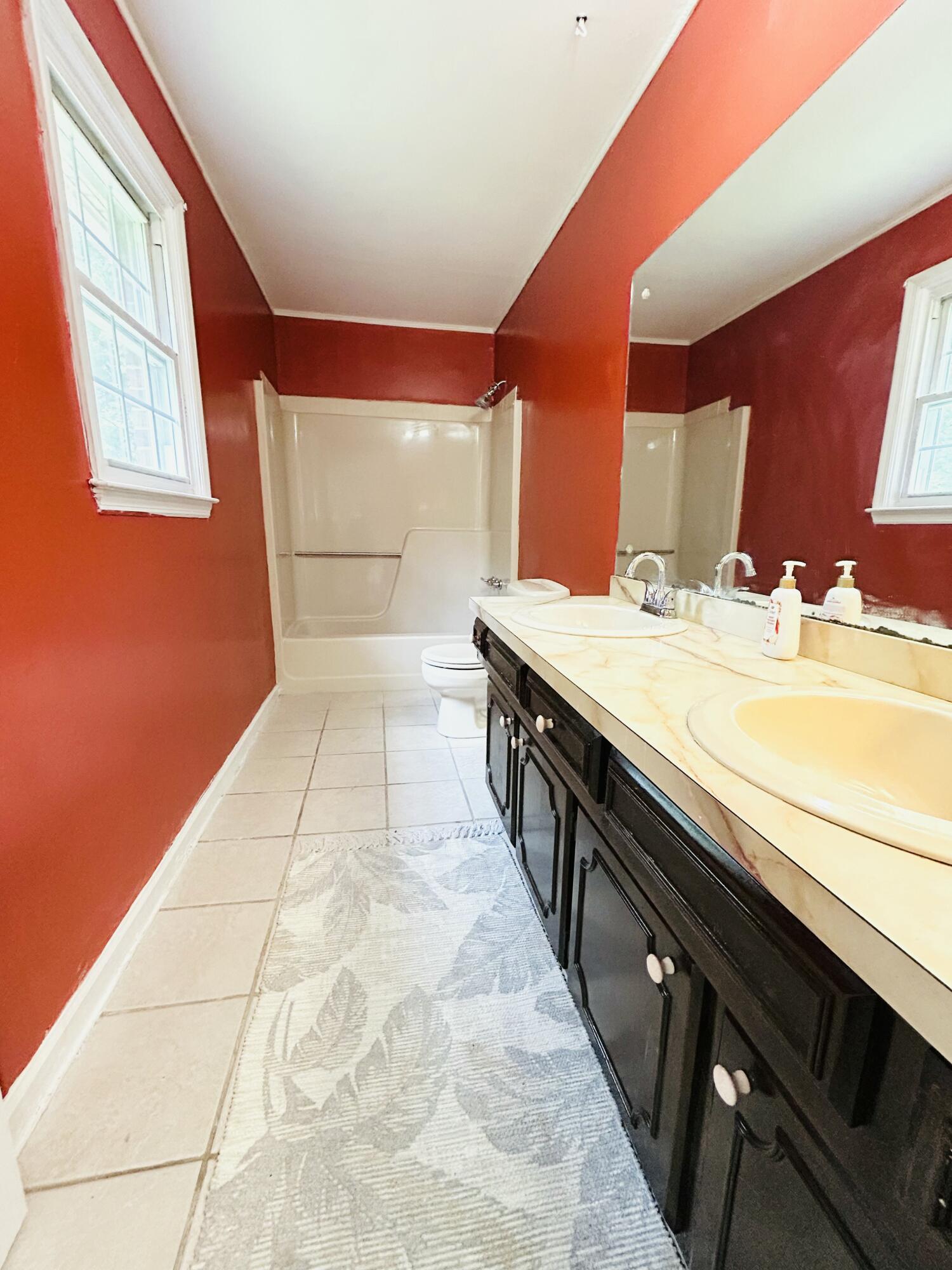 149 Mercer Avenue Property Photo 24