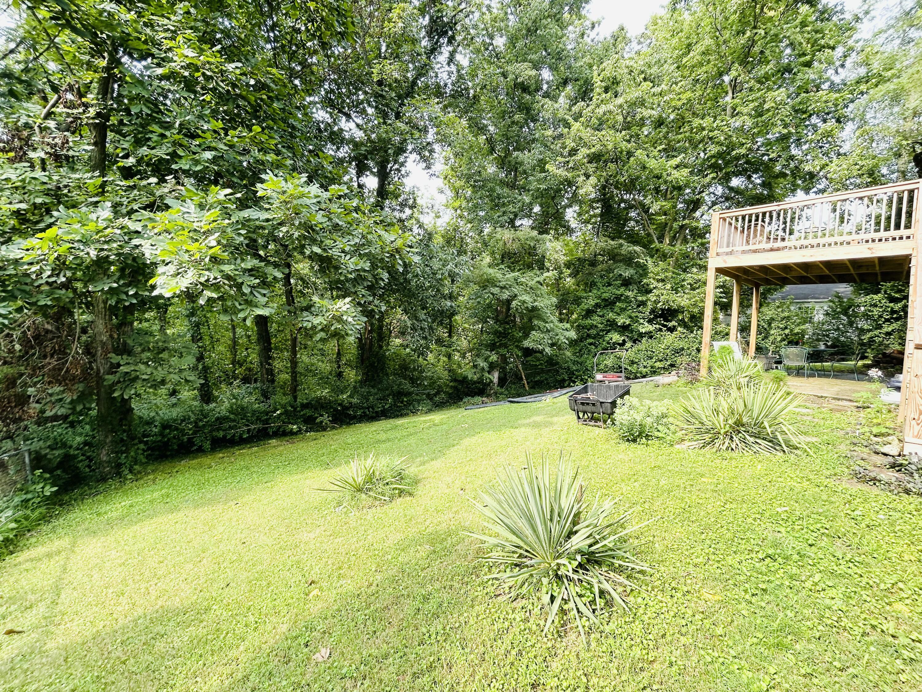 149 Mercer Avenue Property Photo 34