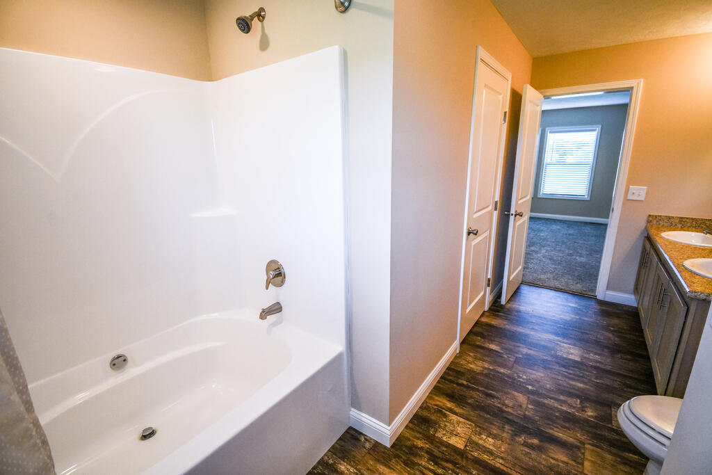 700 Aubrie Boulevard Property Photo 22