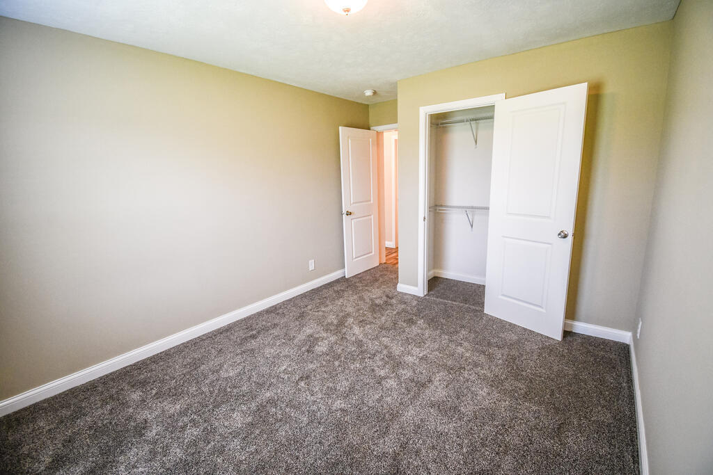 700 Aubrie Boulevard Property Photo 30