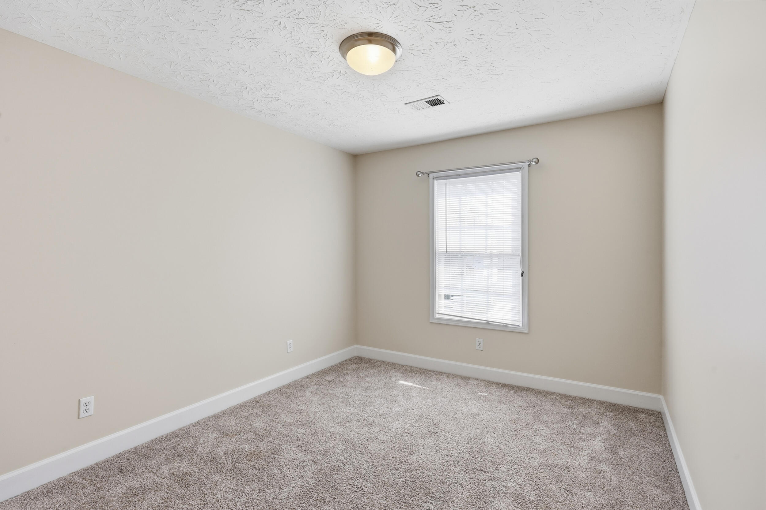 3981 Winthrop Drive Property Photo 21