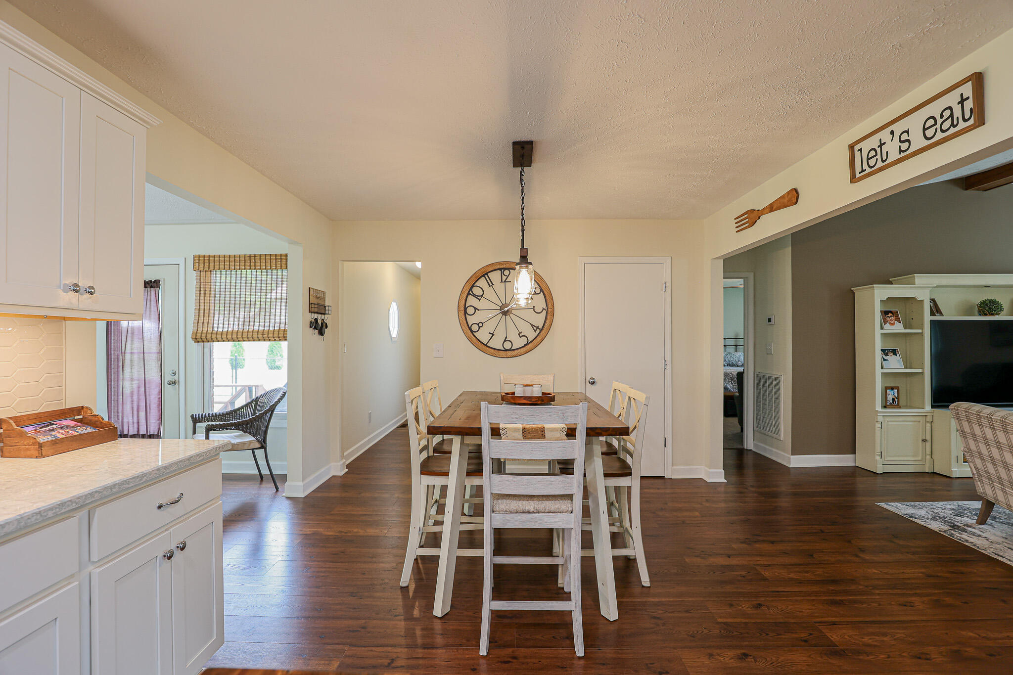 405 Drawbridge Trace Property Photo 13