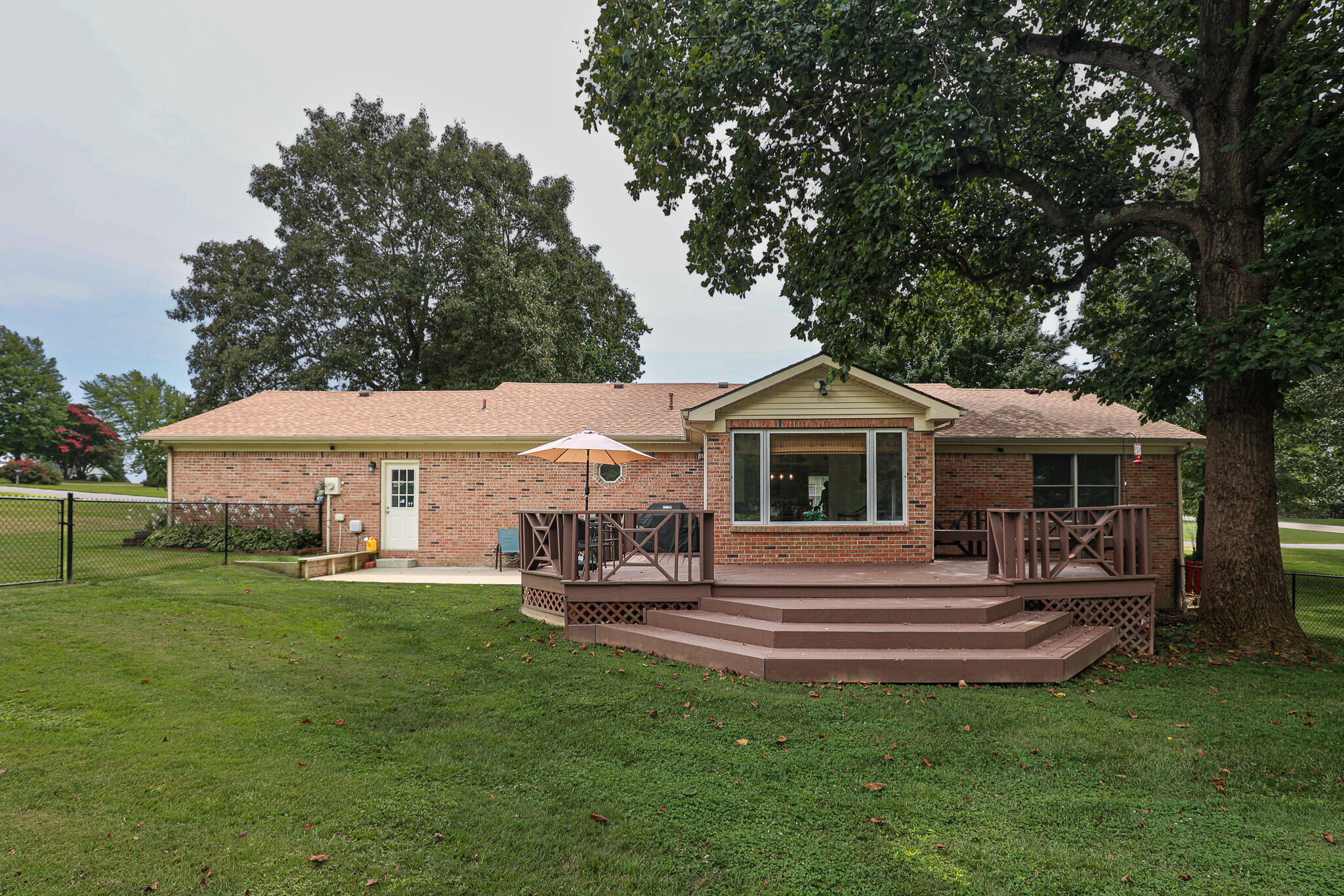 405 Drawbridge Trace Property Photo 37