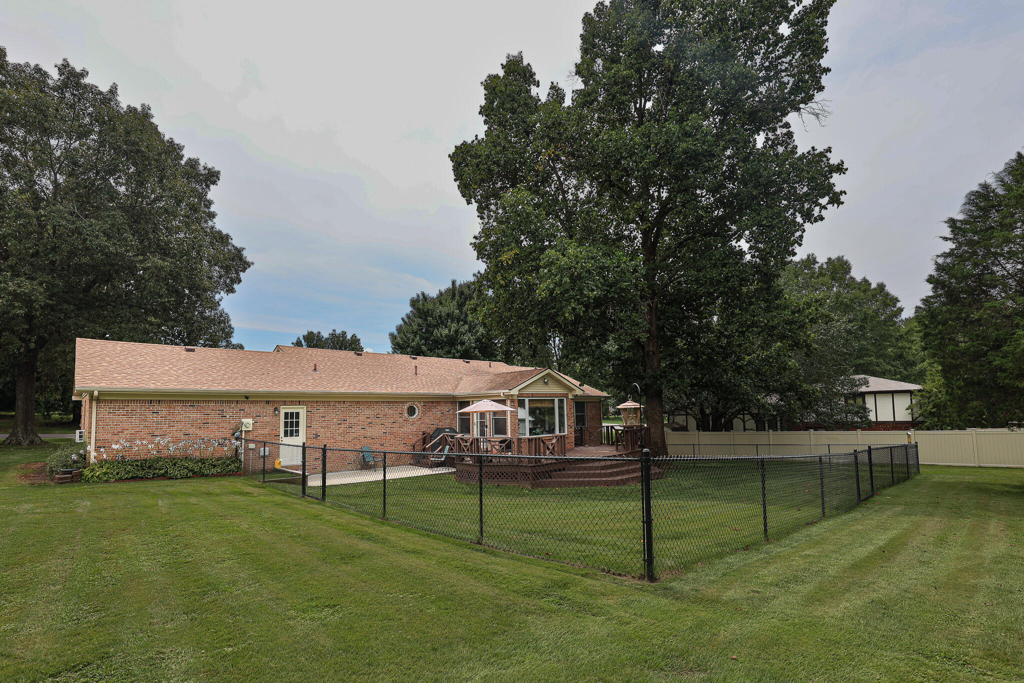405 Drawbridge Trace Property Photo 42