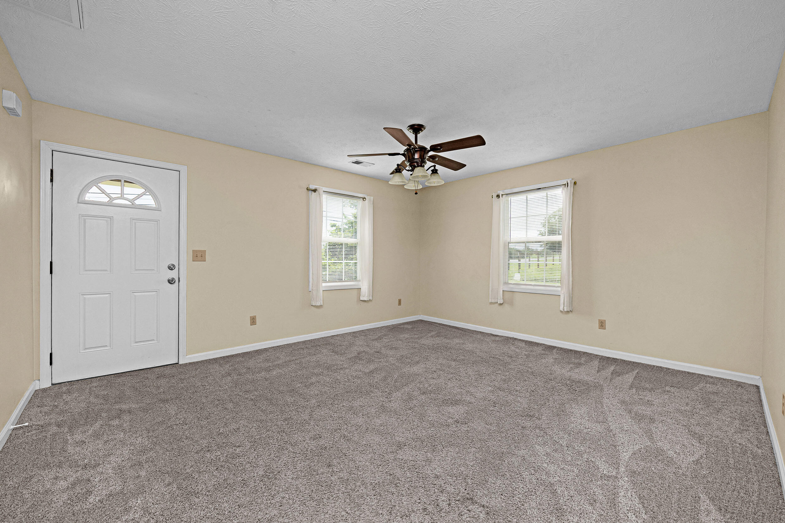 405 Highway 2141 Property Photo 13