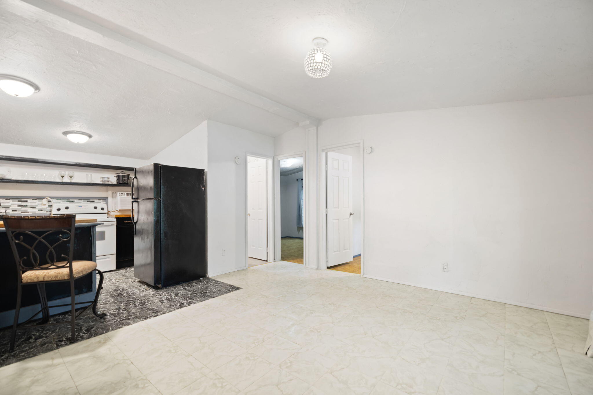 227 Jameson Street Property Photo 3