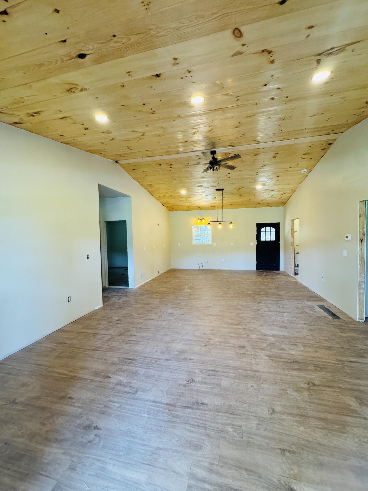 7070 Red Lick Road Property Photo 4