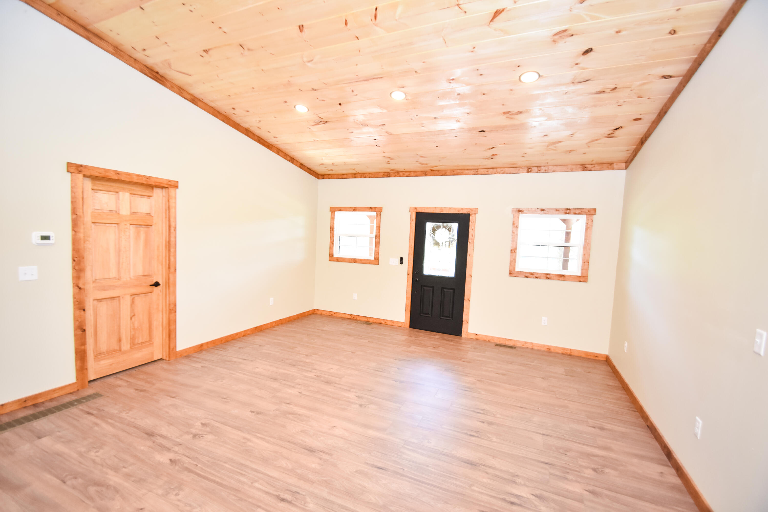 7070 Red Lick Road Property Photo 5
