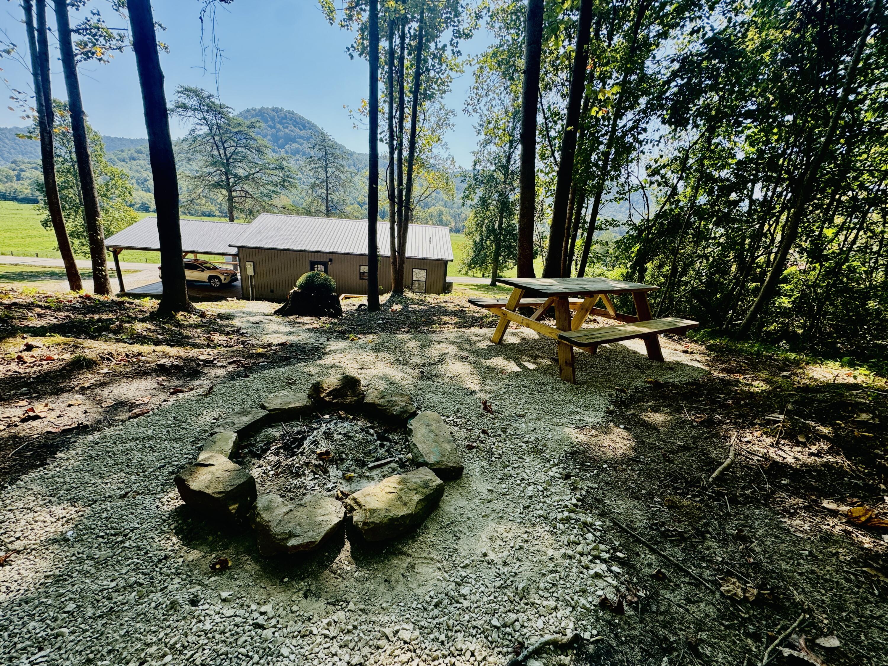 7070 Red Lick Road Property Photo 20