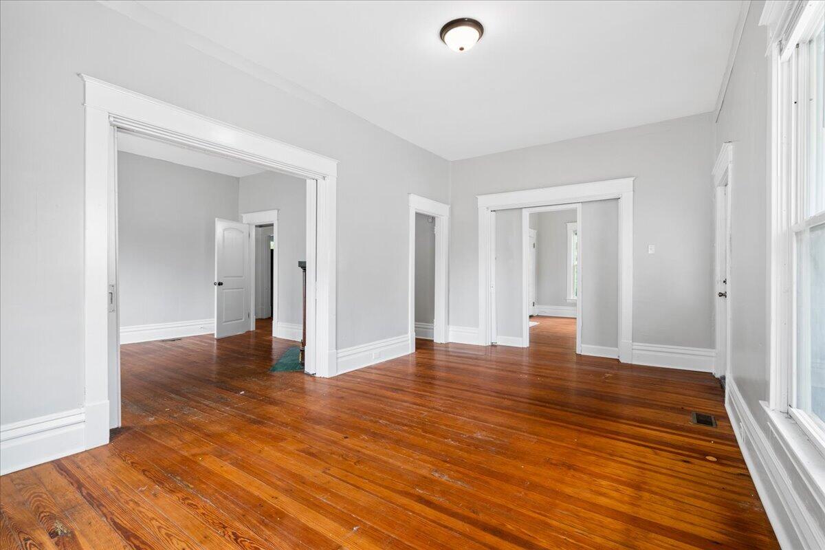 356 N 3rd Street Property Photo 8