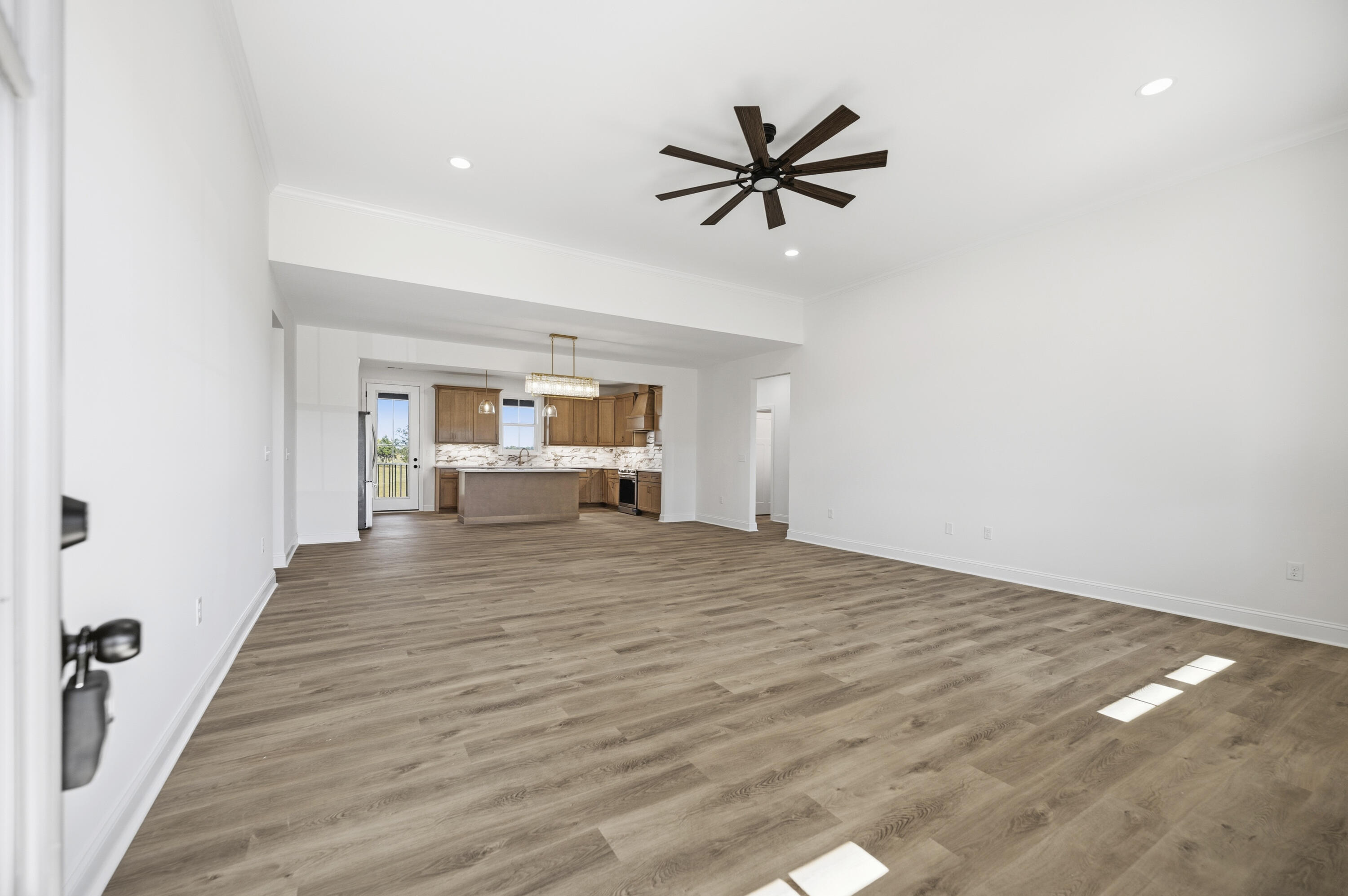 101 Dawn Court Property Photo 2