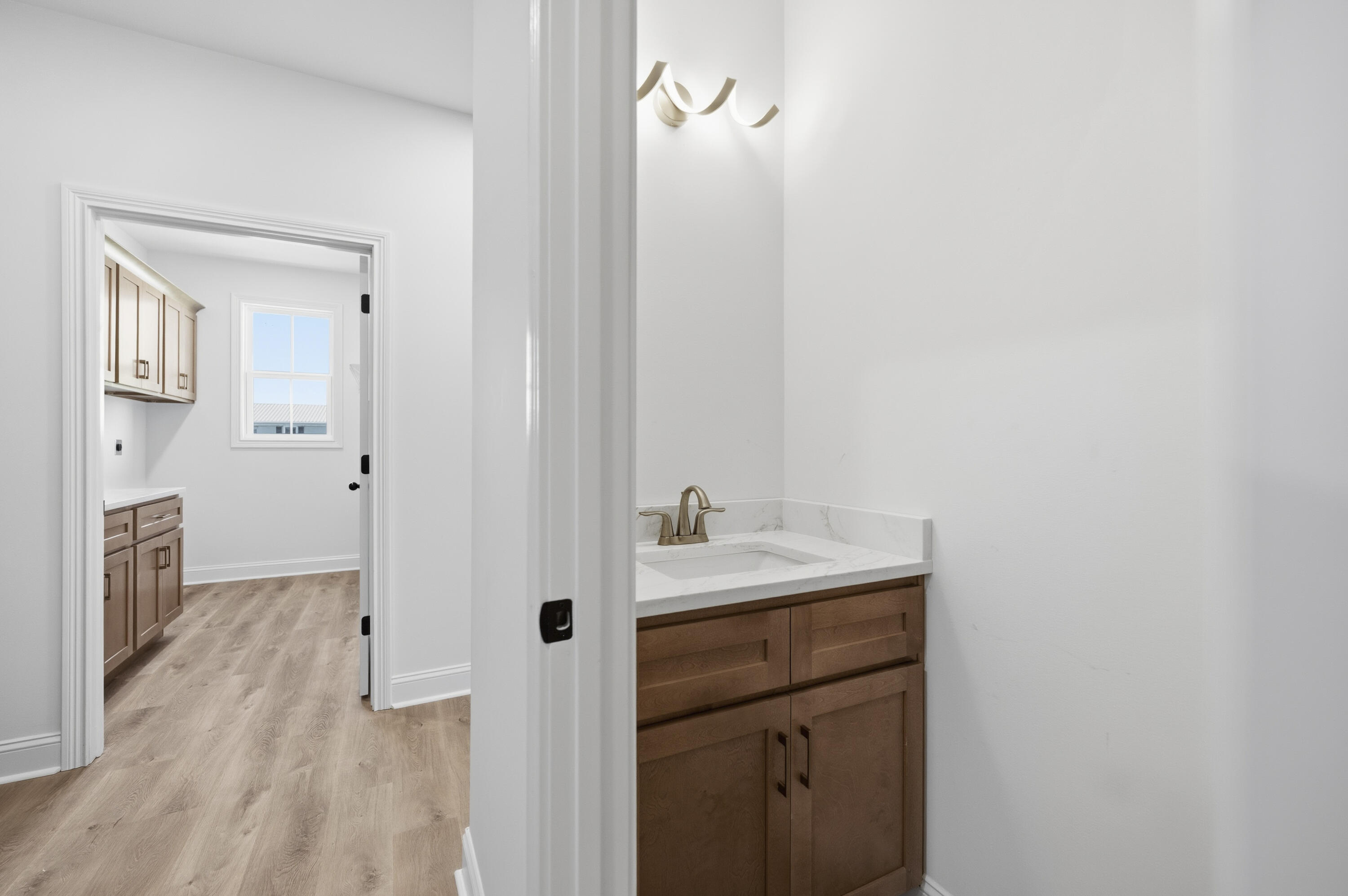 101 Dawn Court Property Photo 23