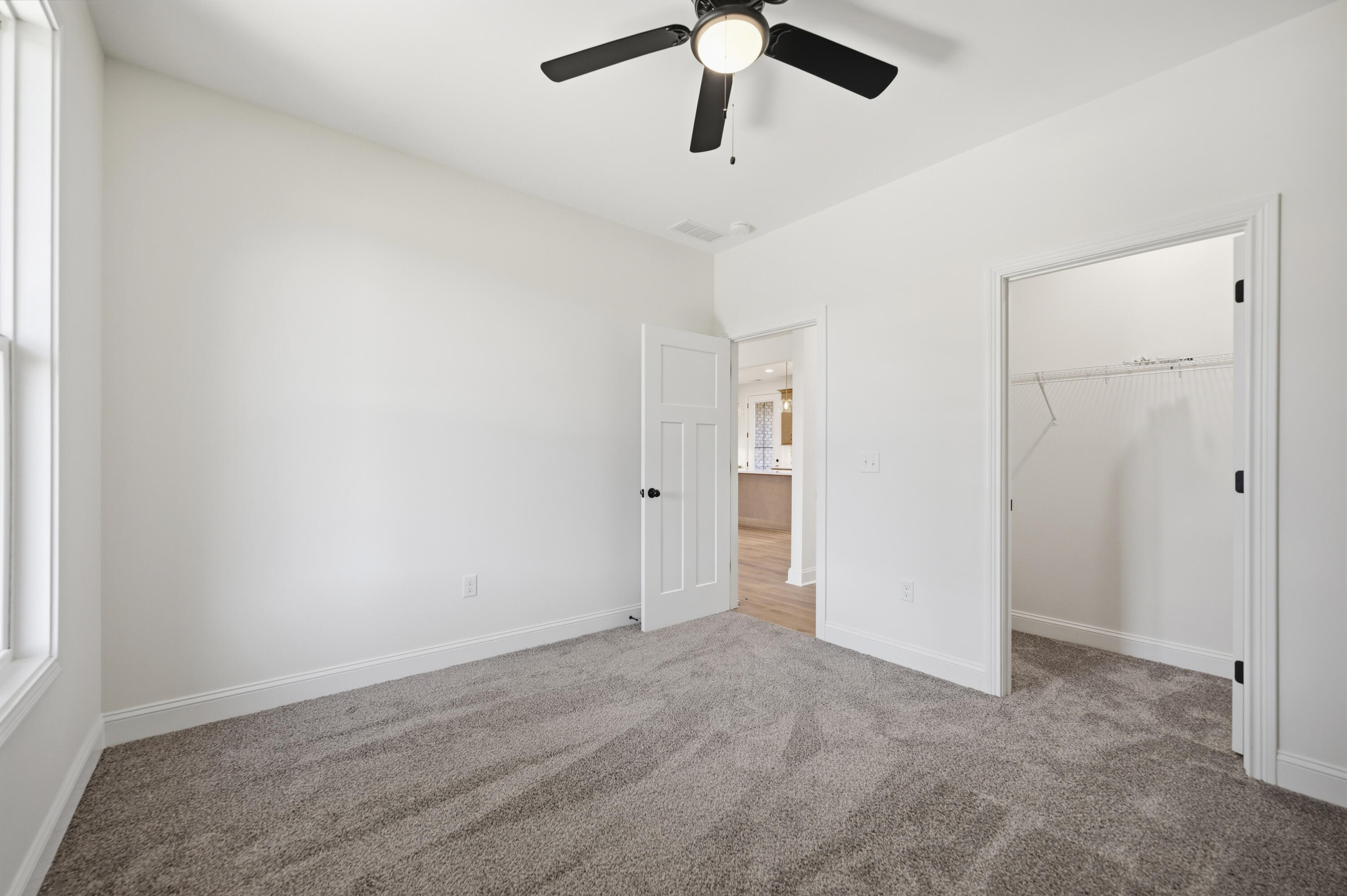 101 Dawn Court Property Photo 36