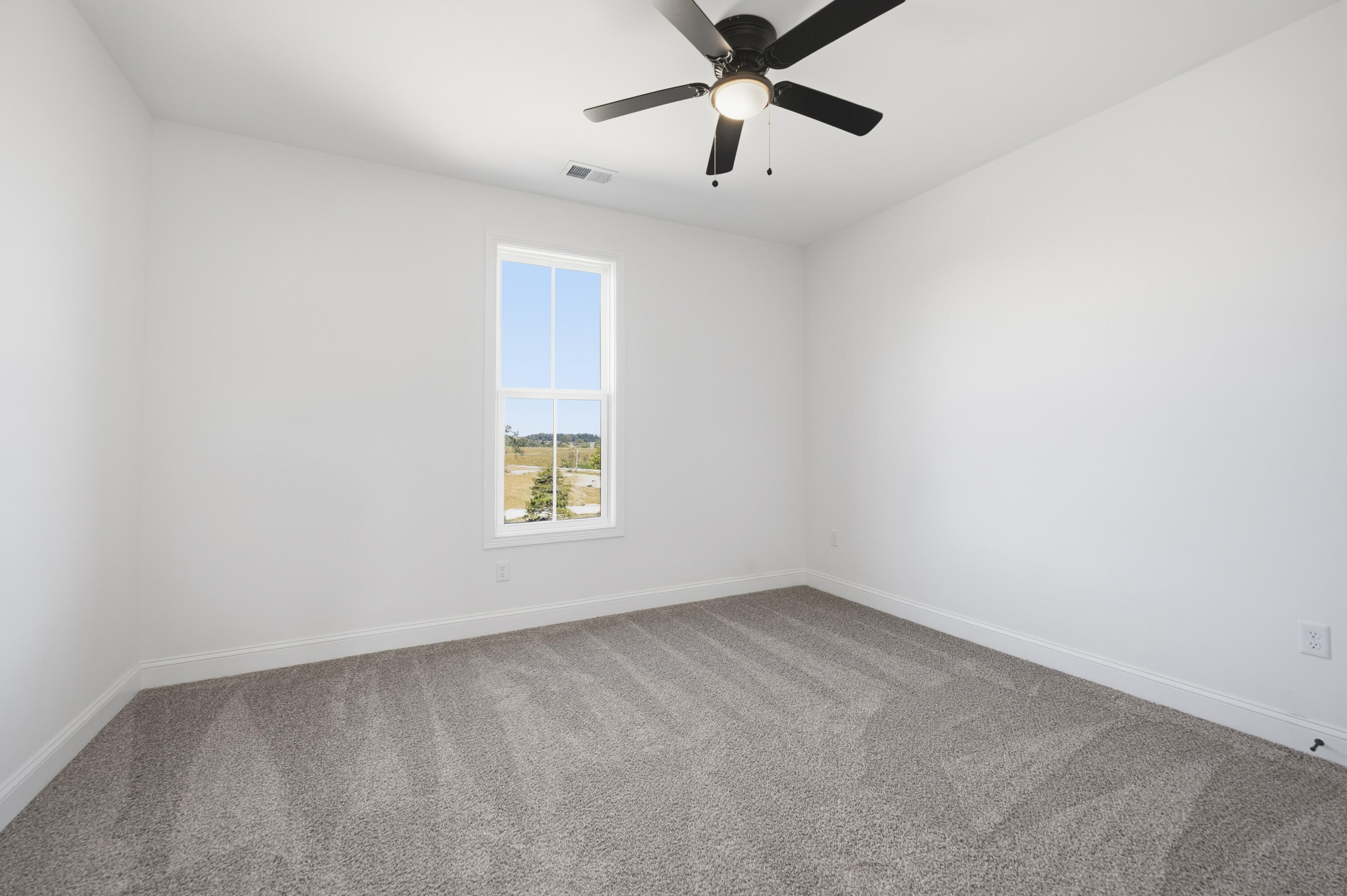101 Dawn Court Property Photo 37
