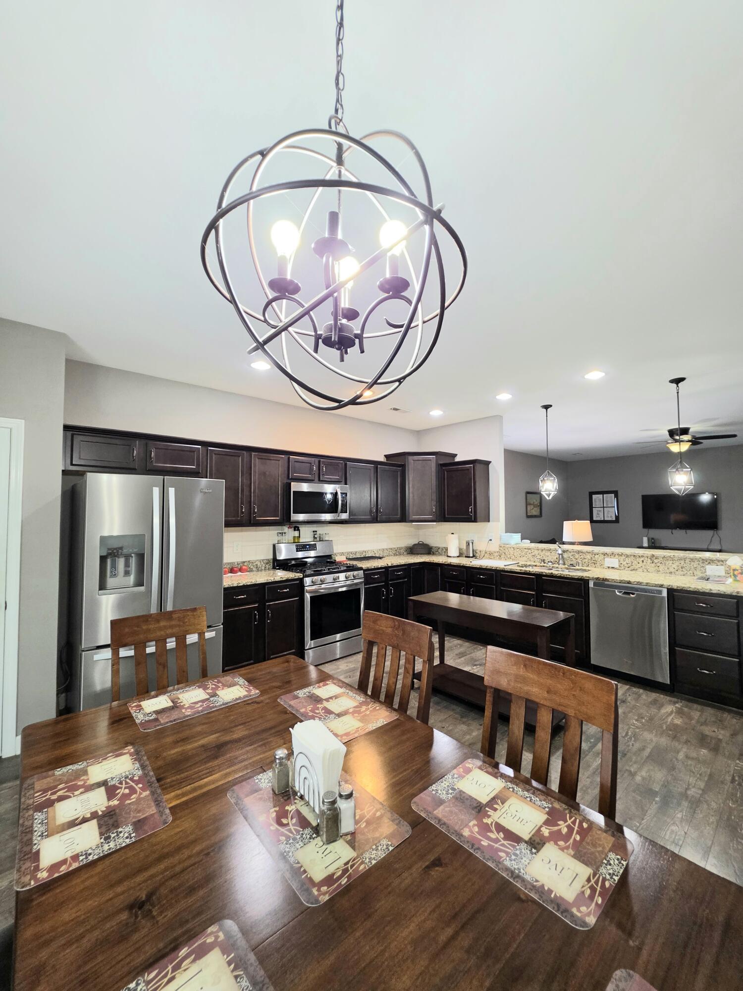 100 Stephen Drive Property Photo 10