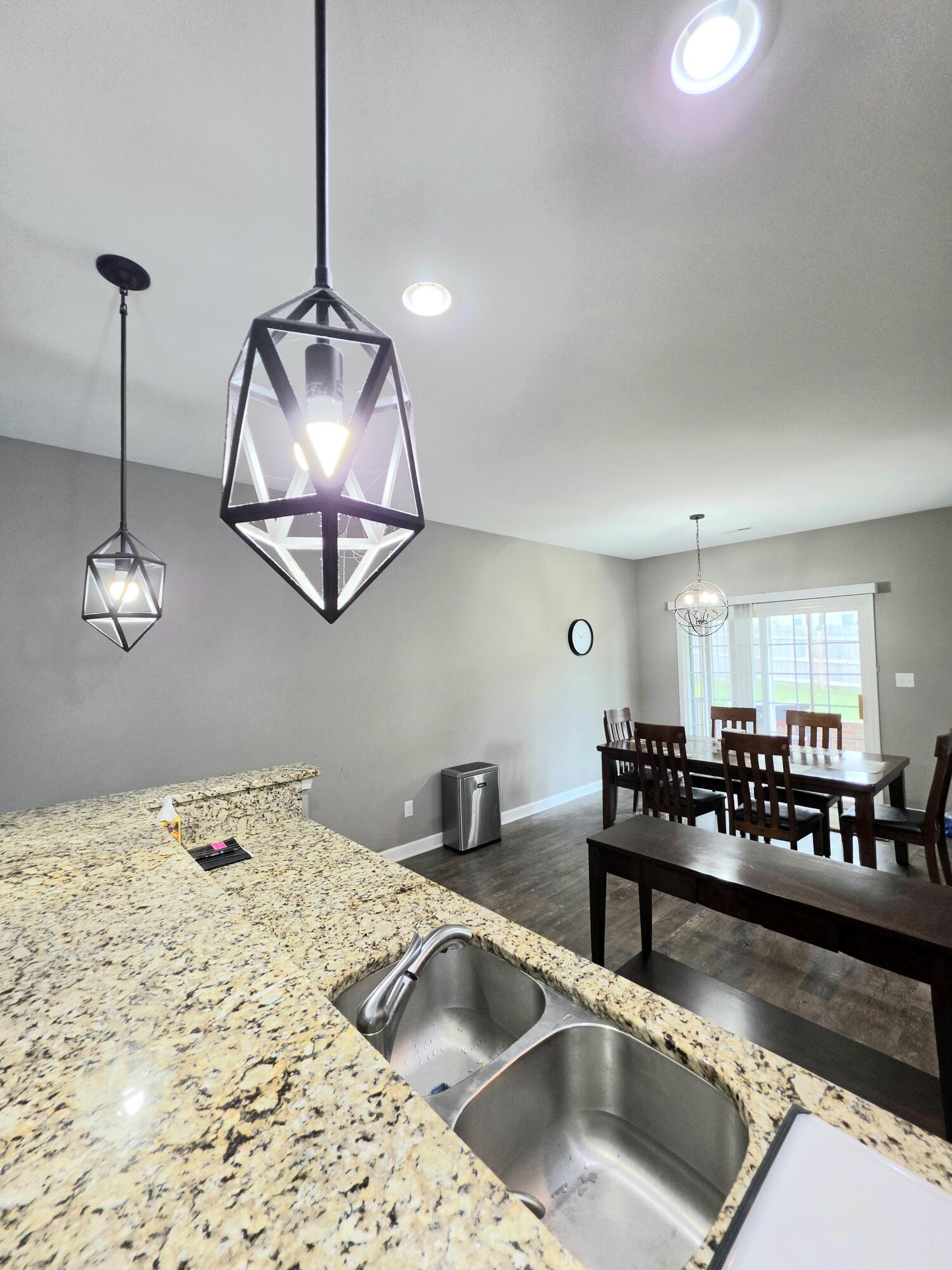 100 Stephen Drive Property Photo 12