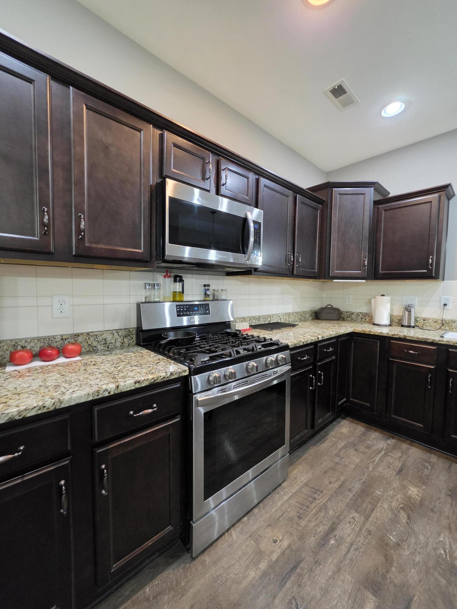 100 Stephen Drive Property Photo 13