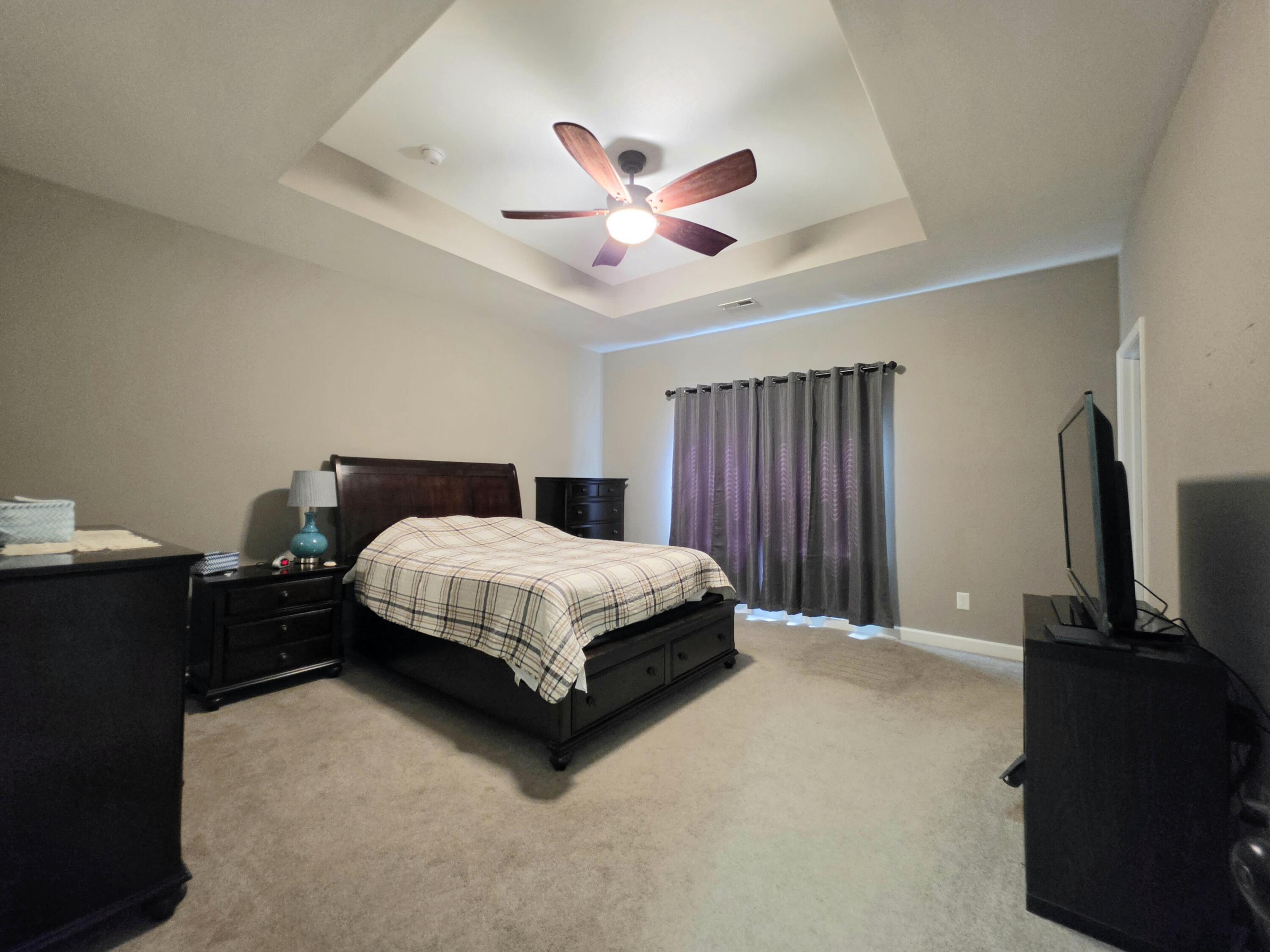 100 Stephen Drive Property Photo 14