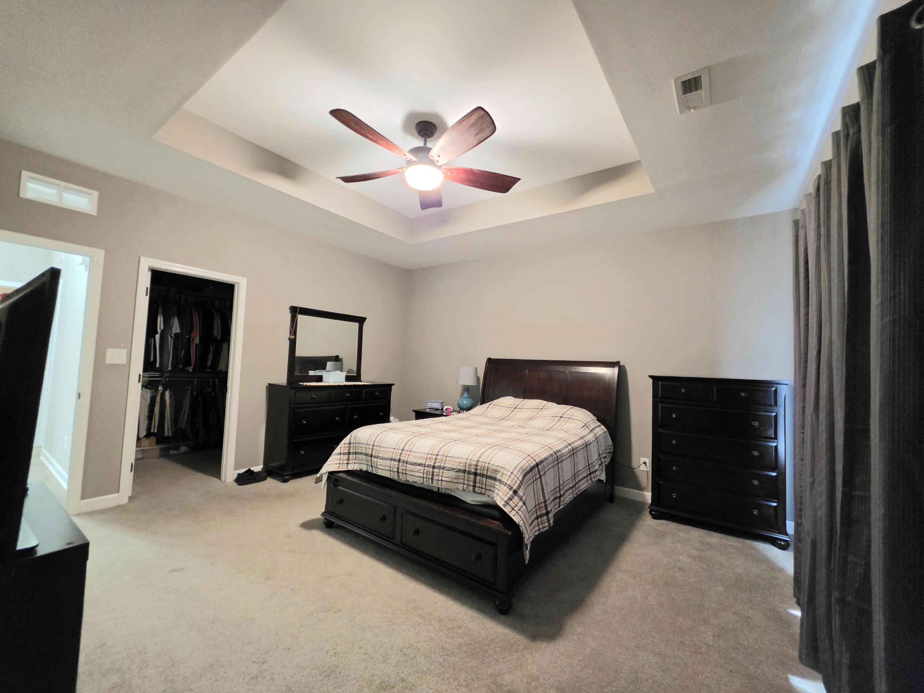 100 Stephen Drive Property Photo 15