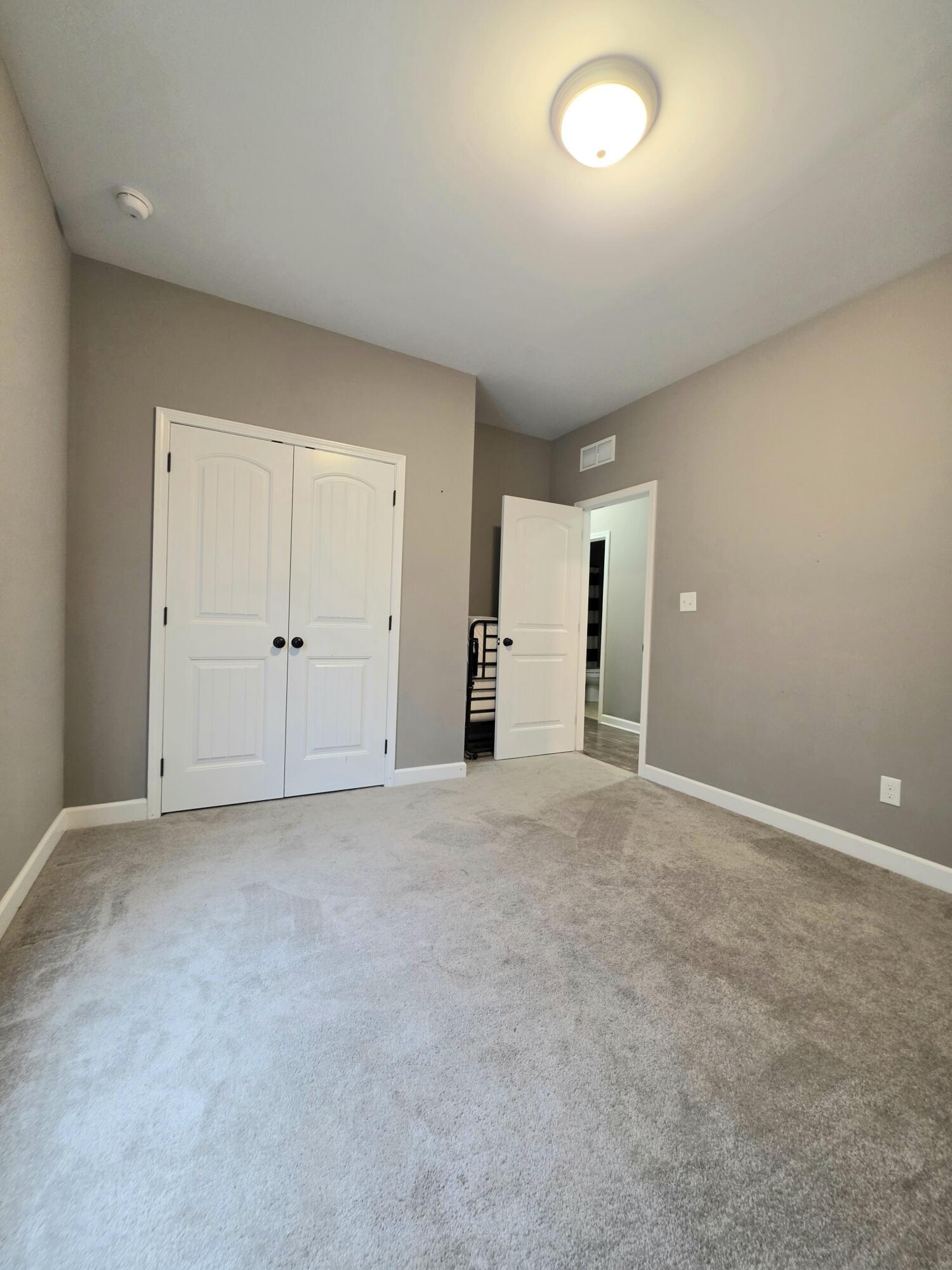 100 Stephen Drive Property Photo 17